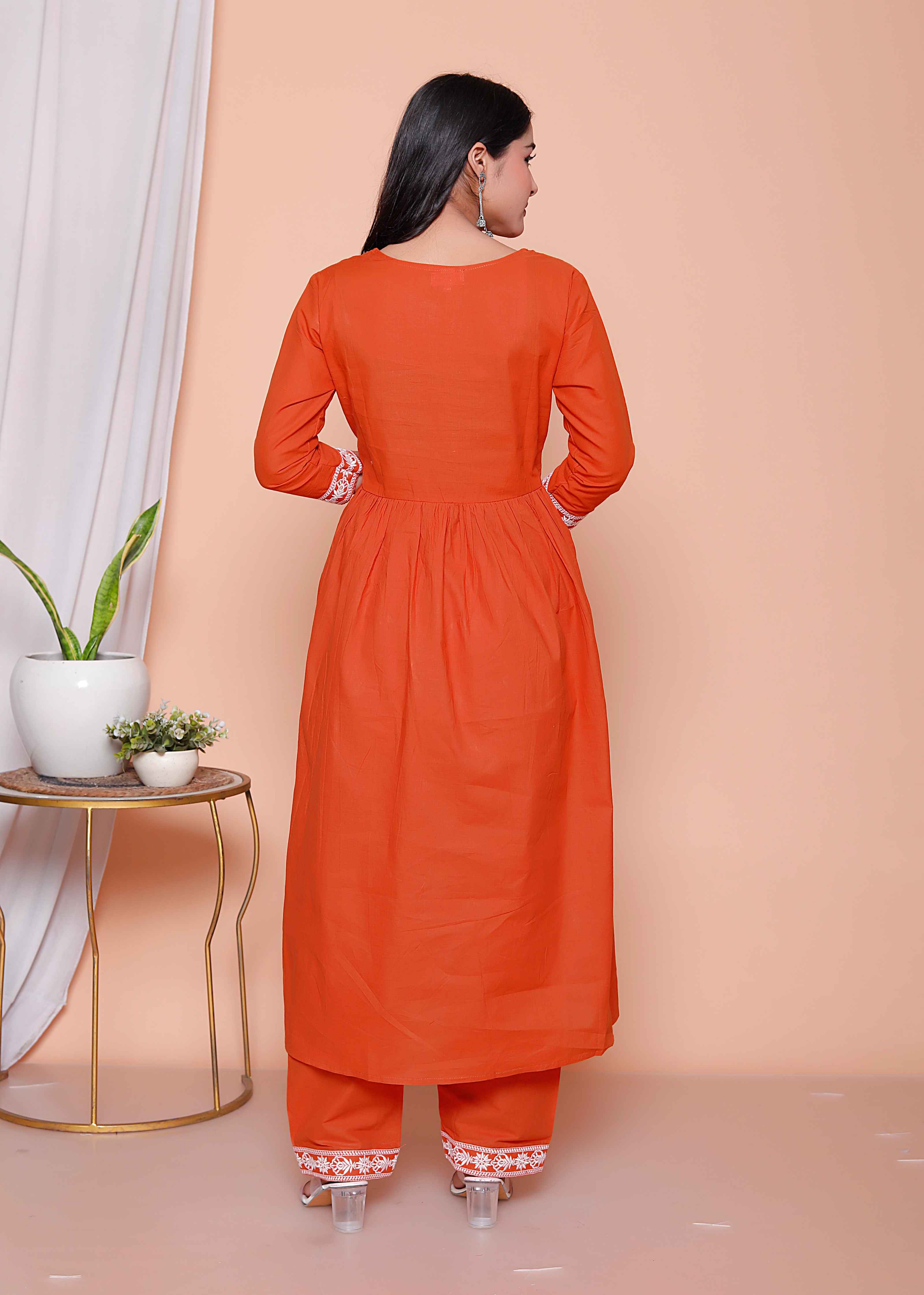 Color_Orange