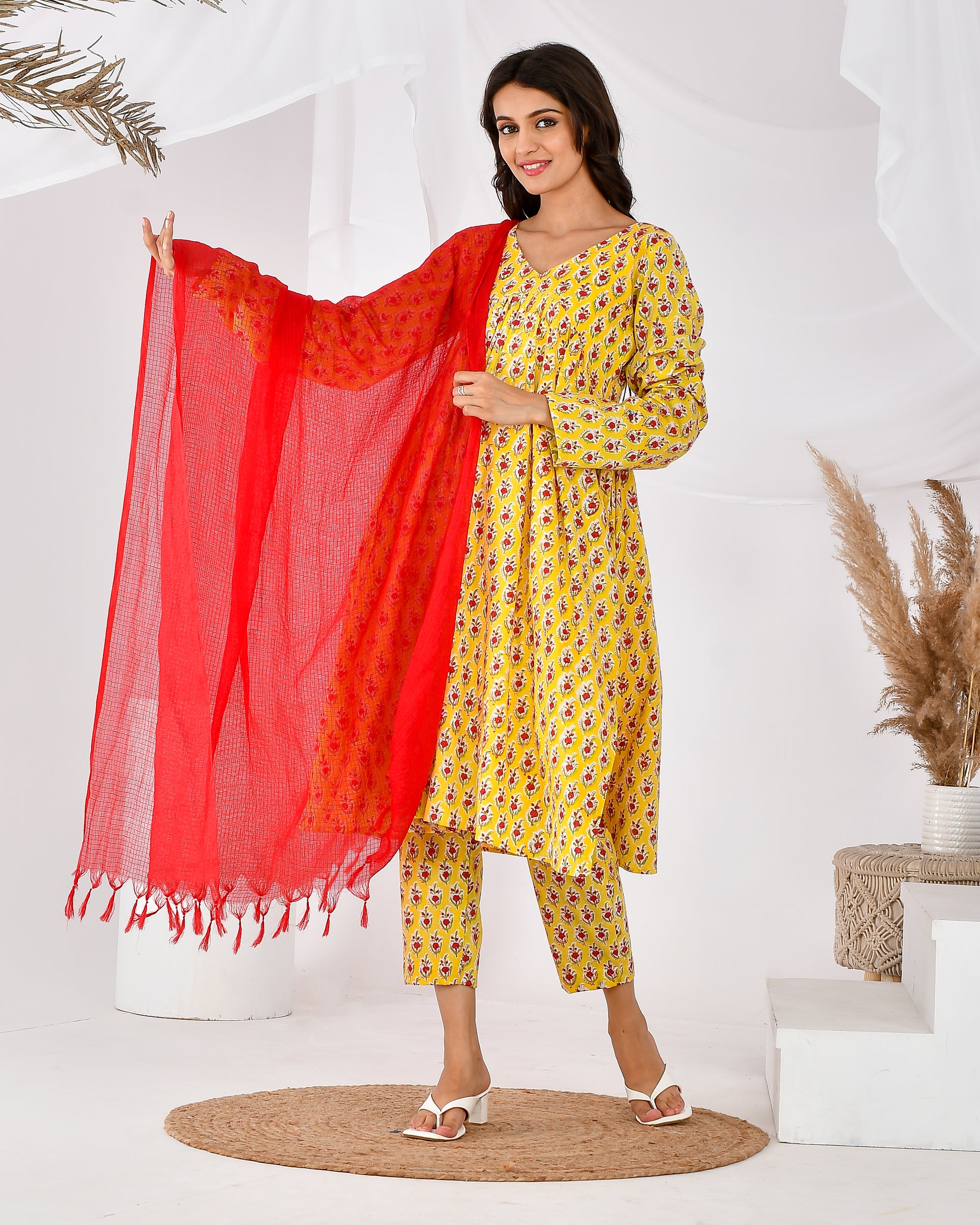 Women's yellow and red kurta set-RANGPUR