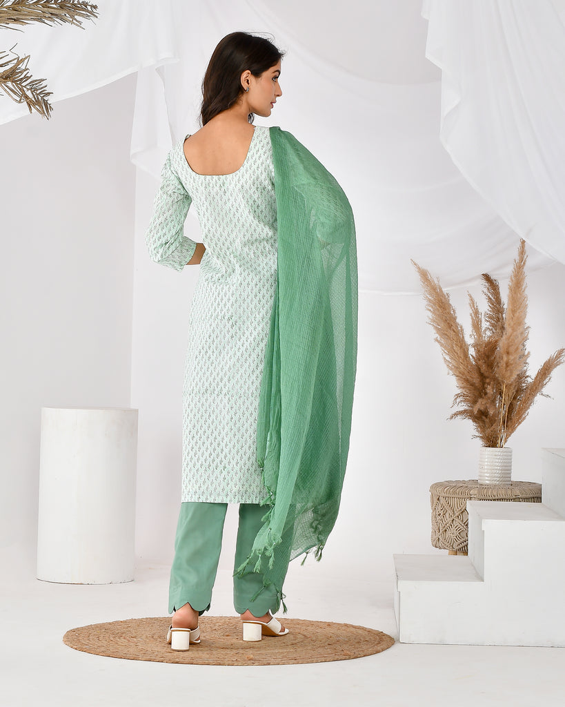 Women's sea green pleated suit s