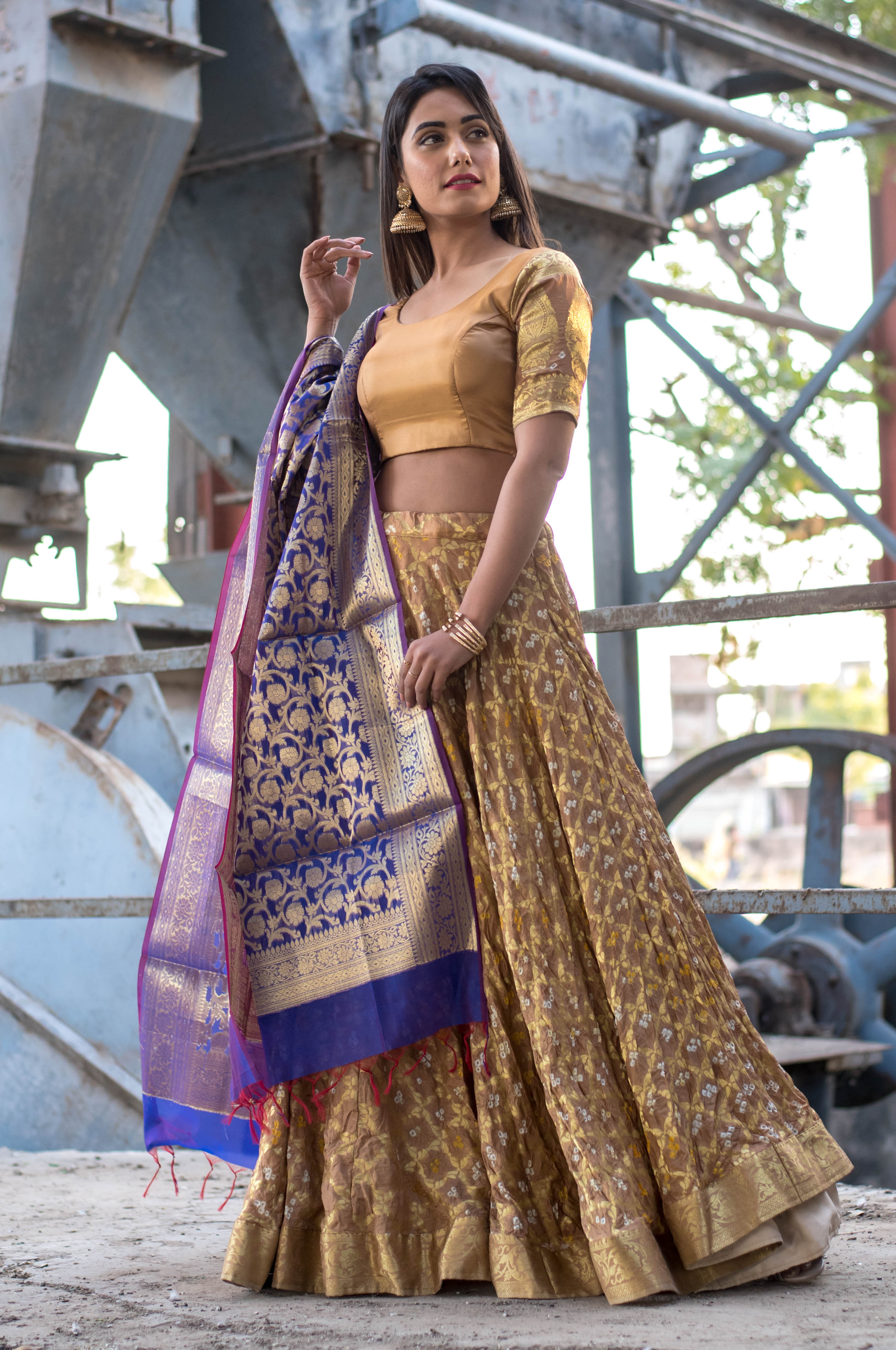 Color_Gold