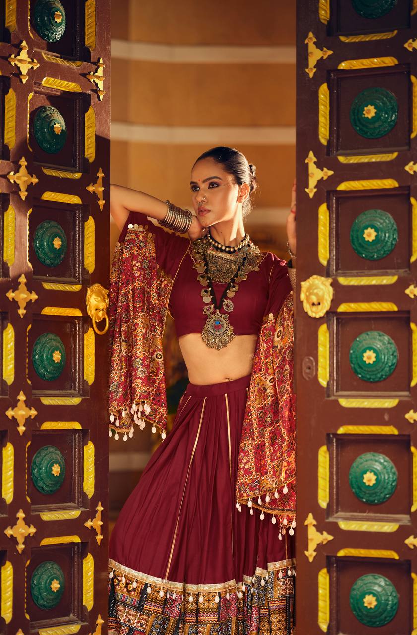 Color_Maroon