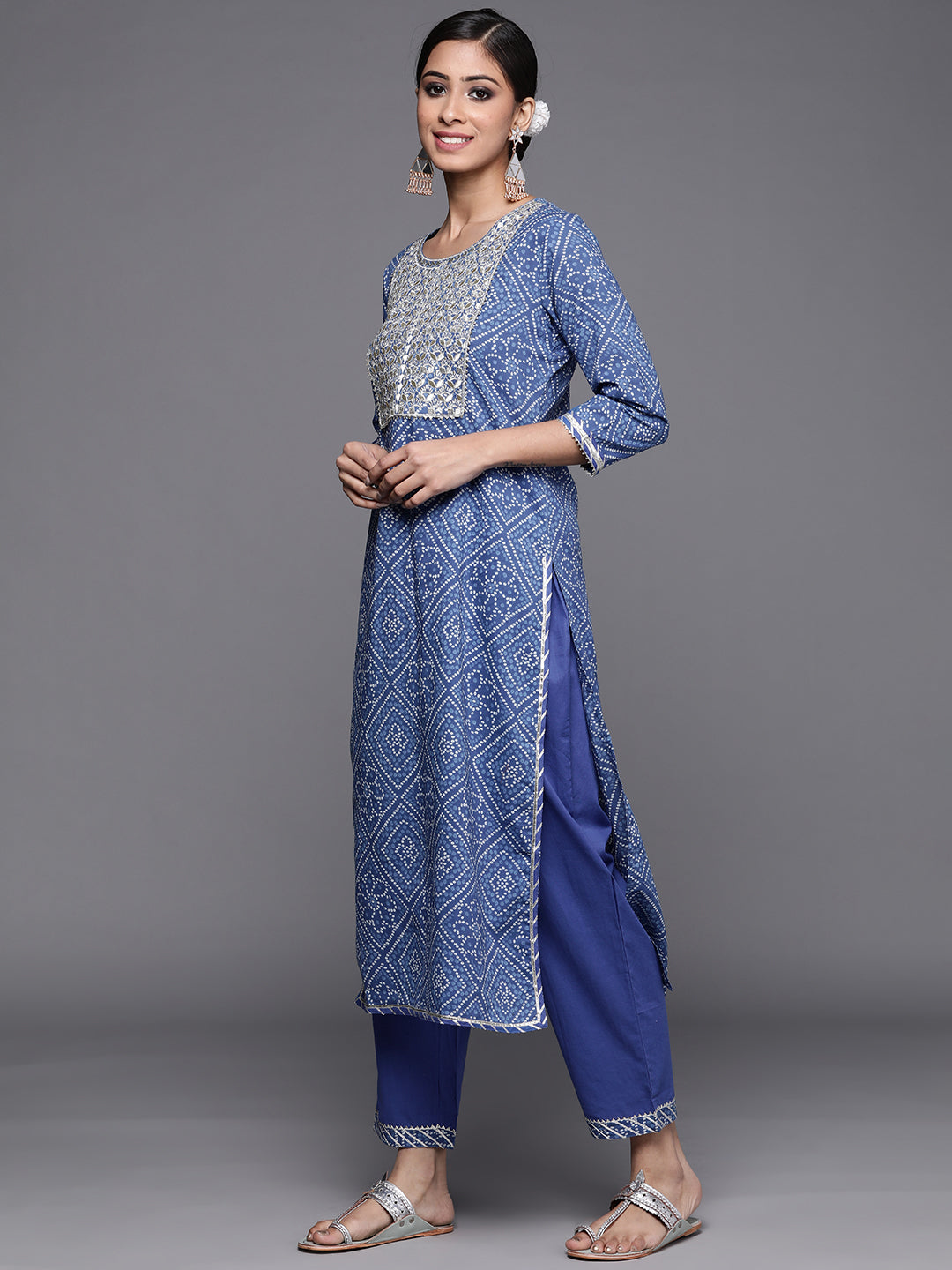 Women's Blue Cotton Blend Kurta Set - Taantav