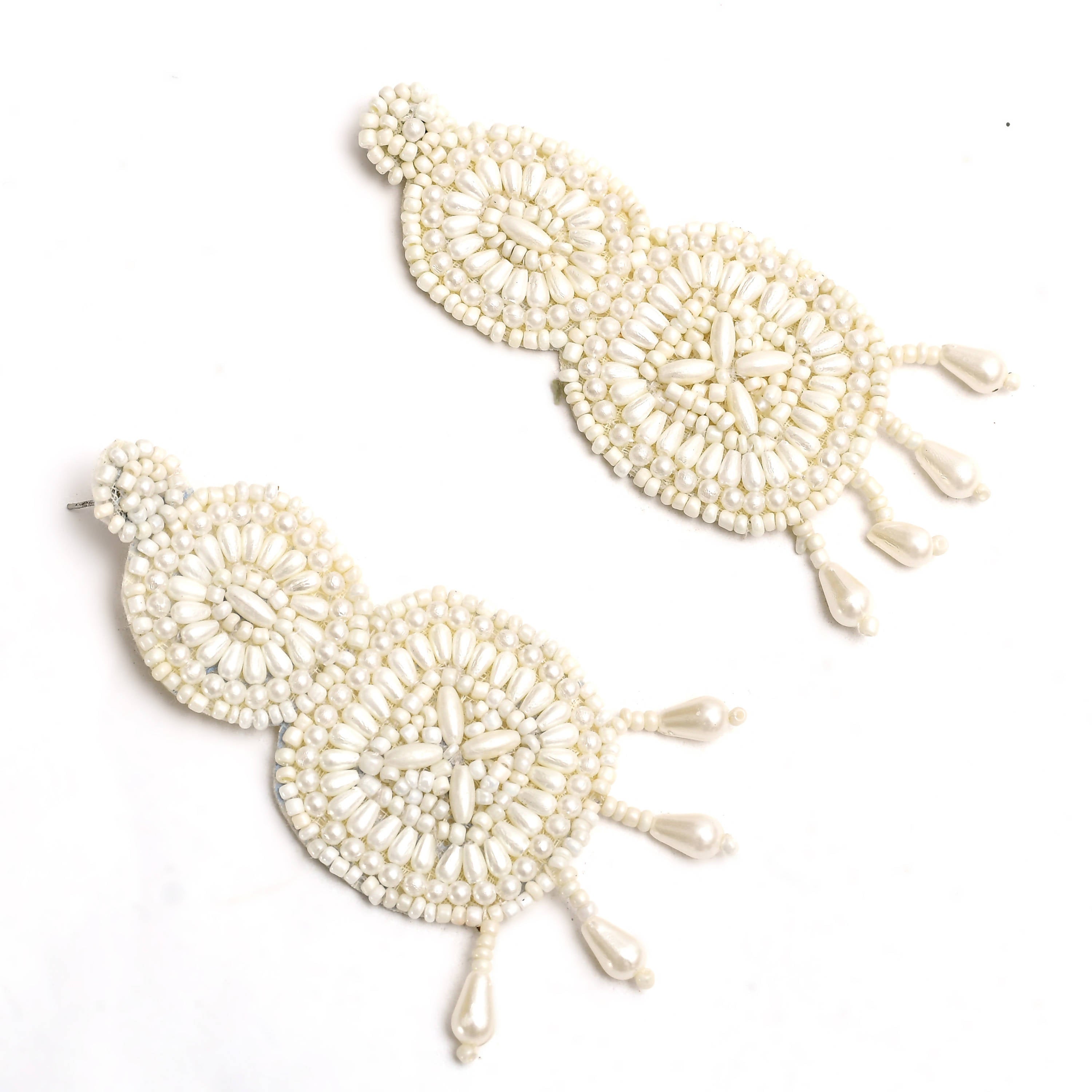 Johar Kamal Handicraft Pearls Necklace with Ear