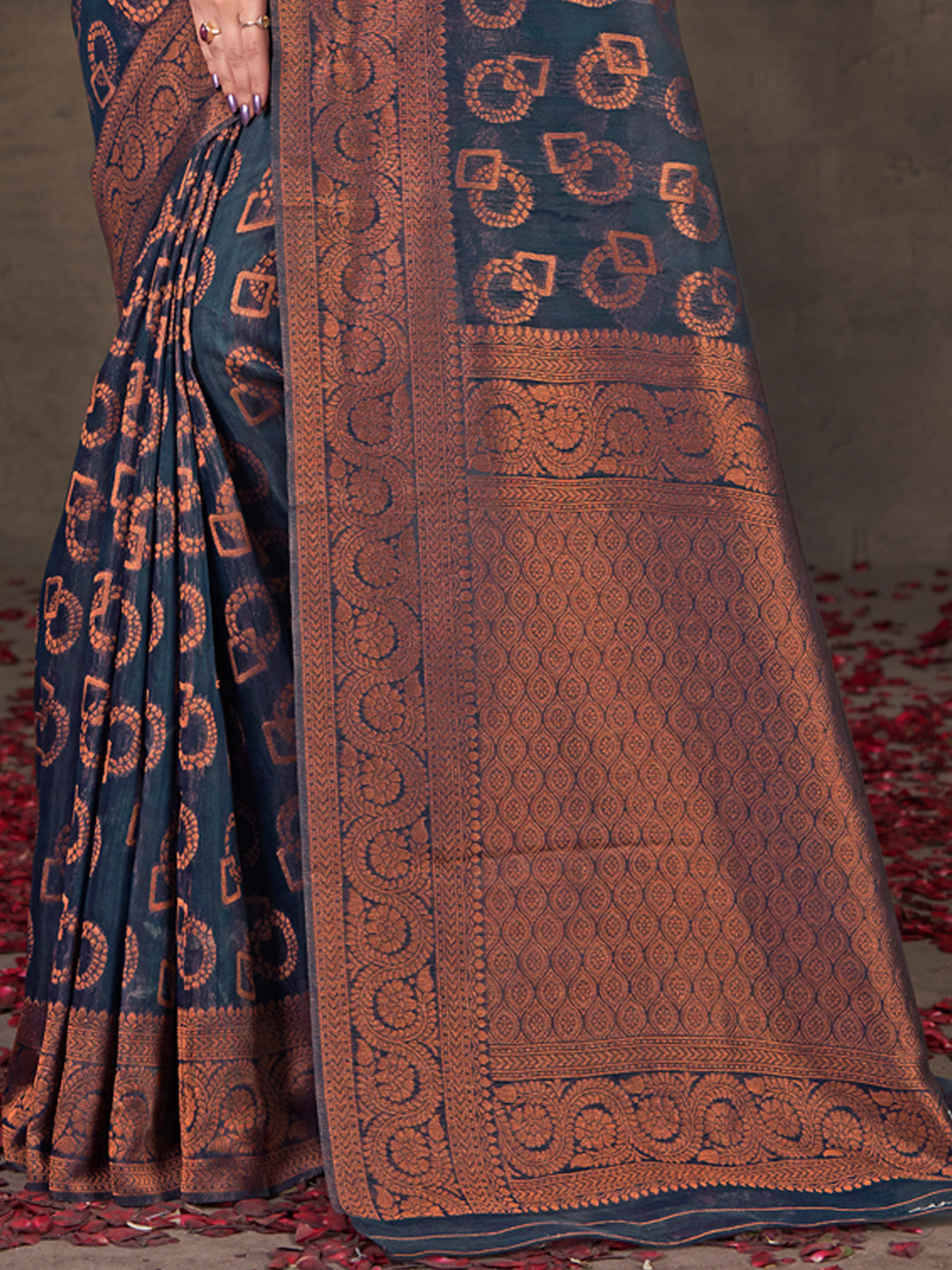 Women's Maroon Cotton Woven Work Traditional Tassels Saree - Sangam Prints