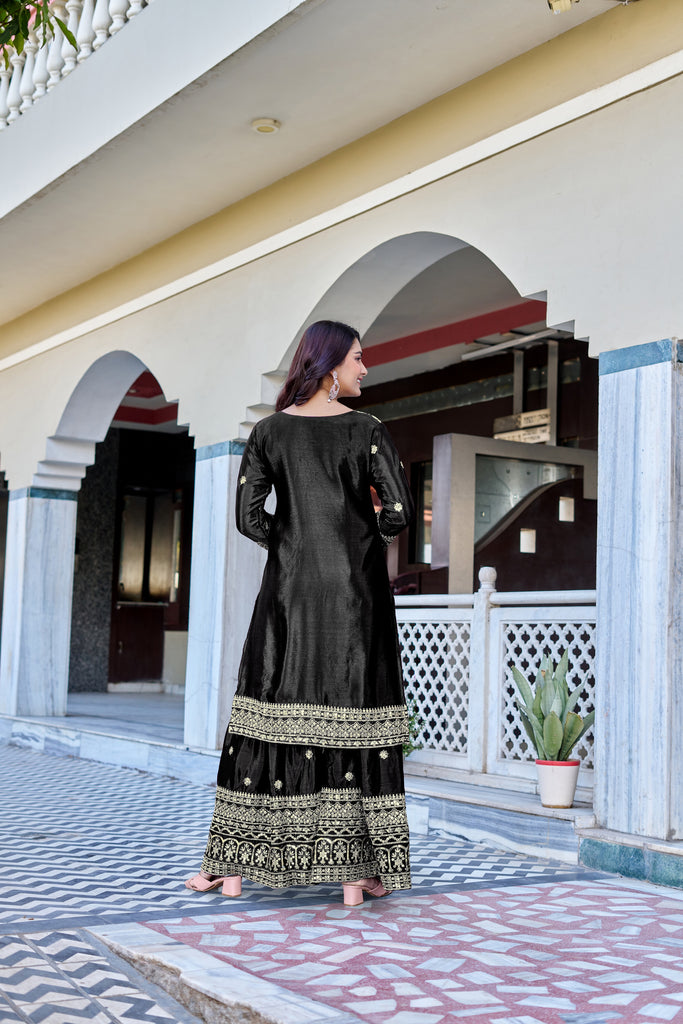 Color_Black