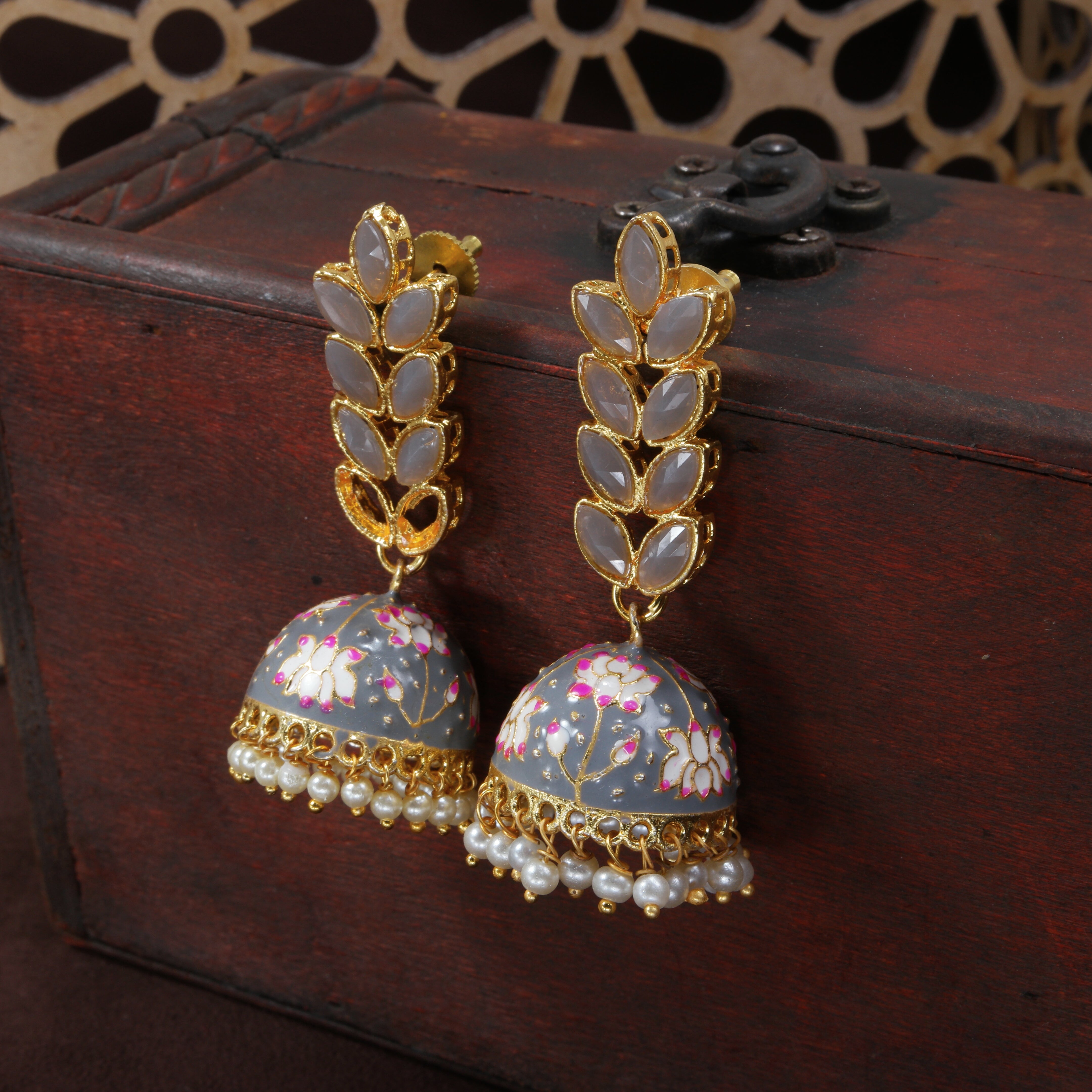 Women's 18k gold plated grey enamelled leaf shaped jhumki earringse2922gr