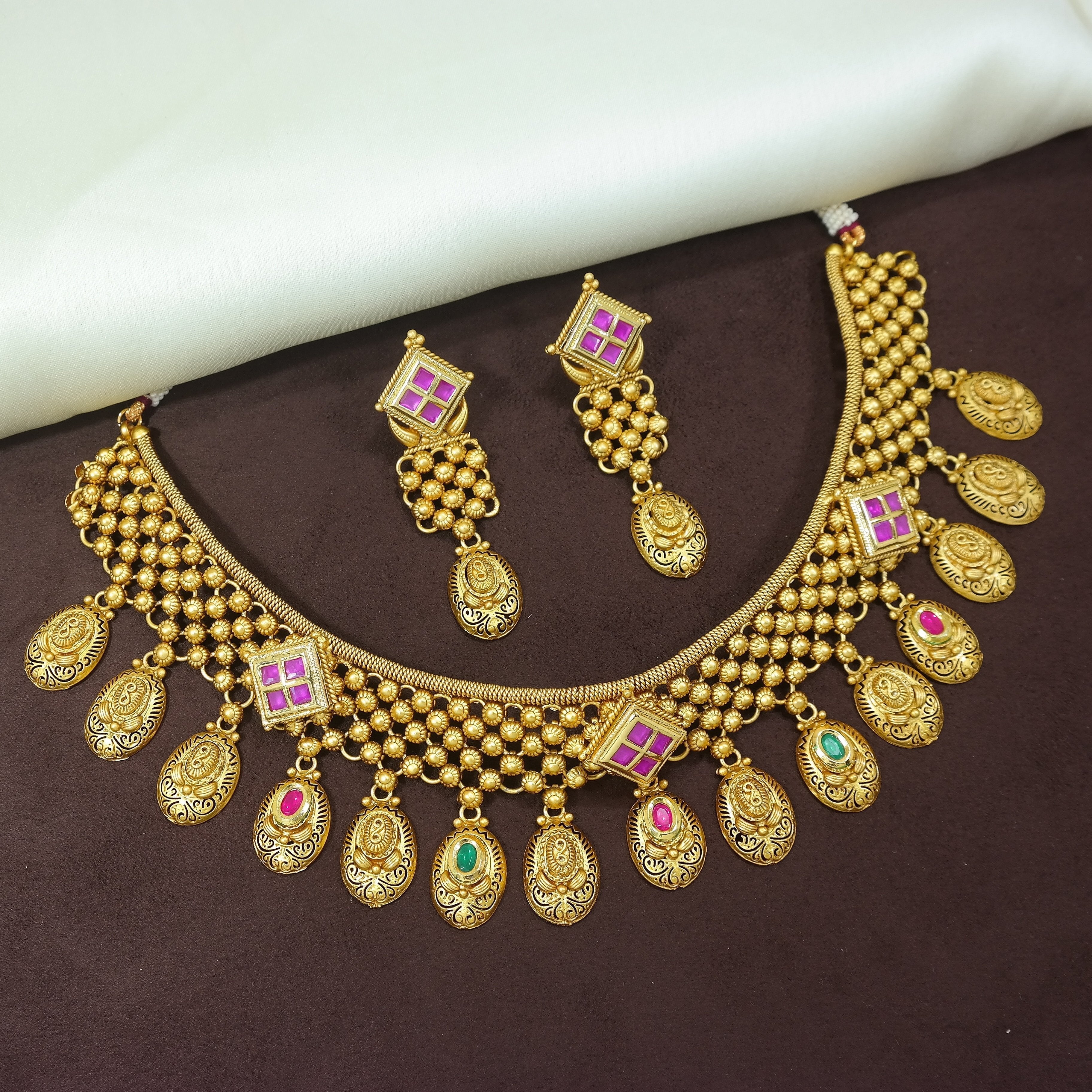 Women's 18K Gold Plated Traditional Brass Jewellery Set Glided with Uncut Polki Kundan