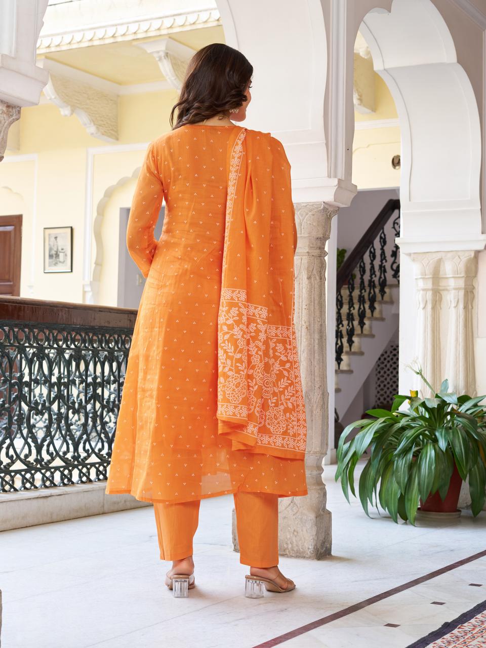 Color_Orange