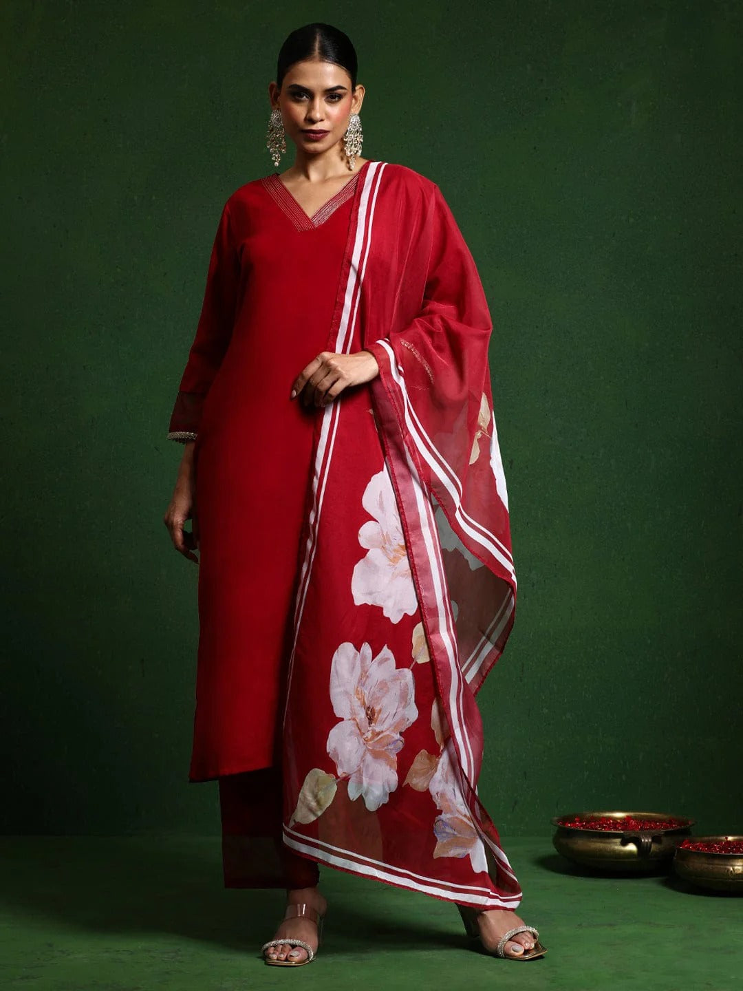 Women's Red Pv Chanderi Embroidered Kurta Set