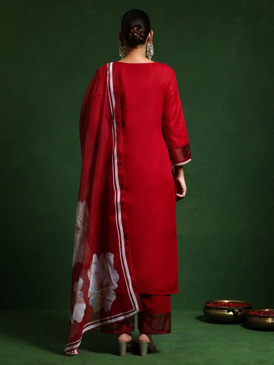 Women's Red Pv Chanderi Embroidered Kurta Set