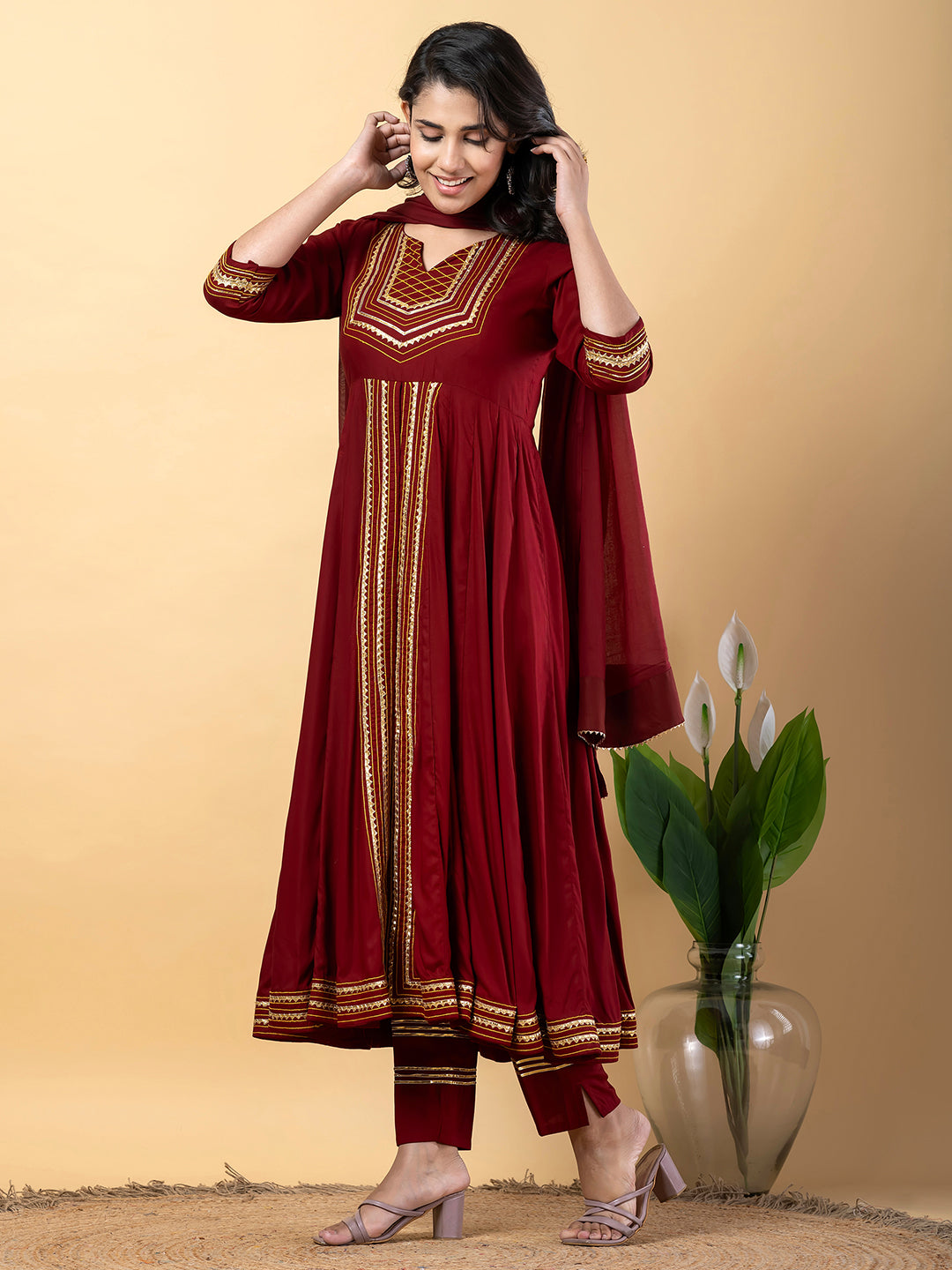 Color_Maroon