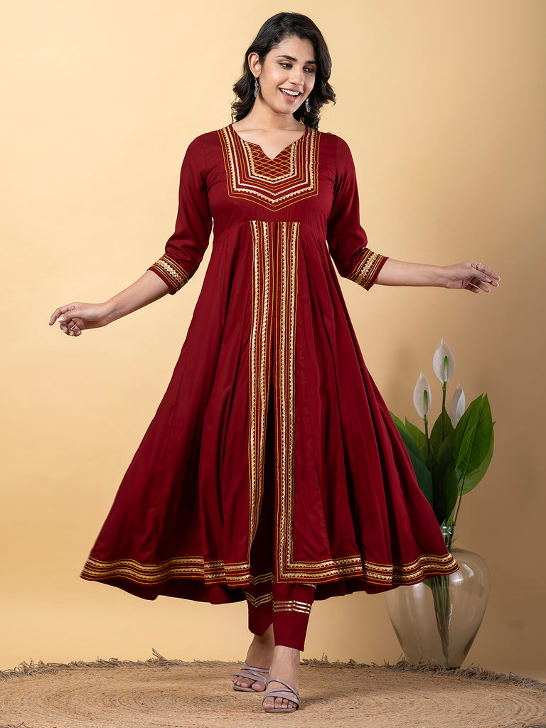 Color_Maroon