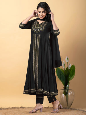 Color_Black