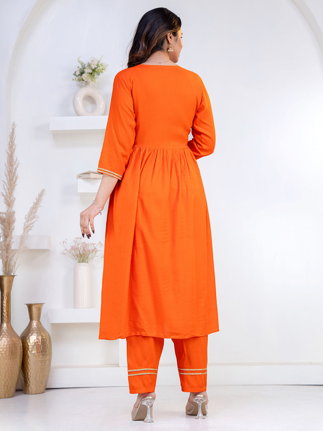Color_Orange