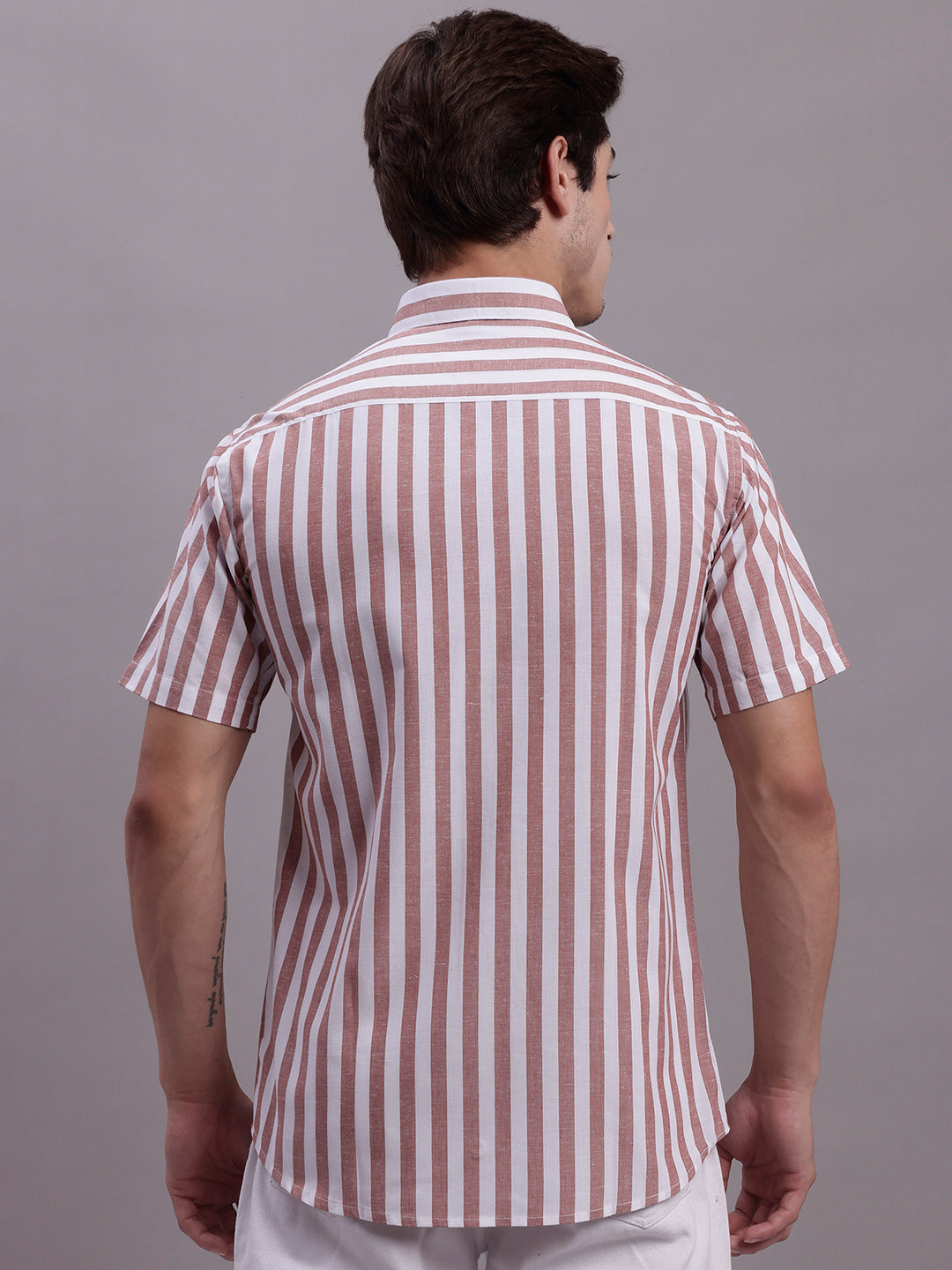 Men's Red Vertical Striped Half Sleeve Casual Shirt - Taantav