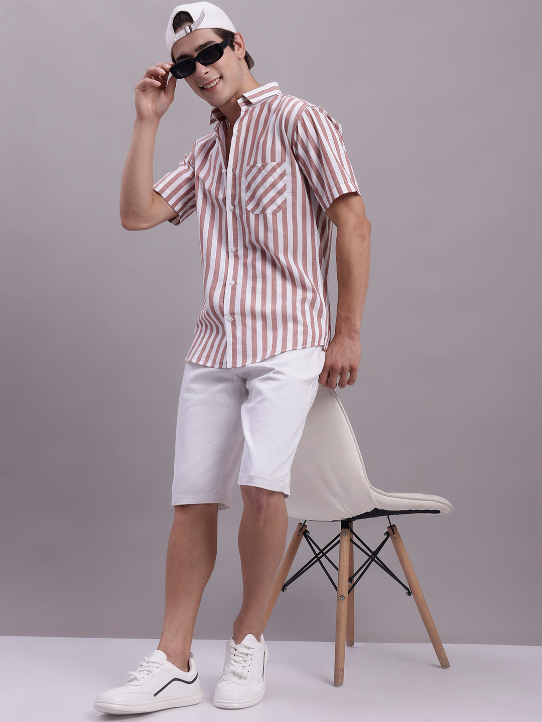 Men's Red Vertical Striped Half Sleeve Casual Shirt - Taantav