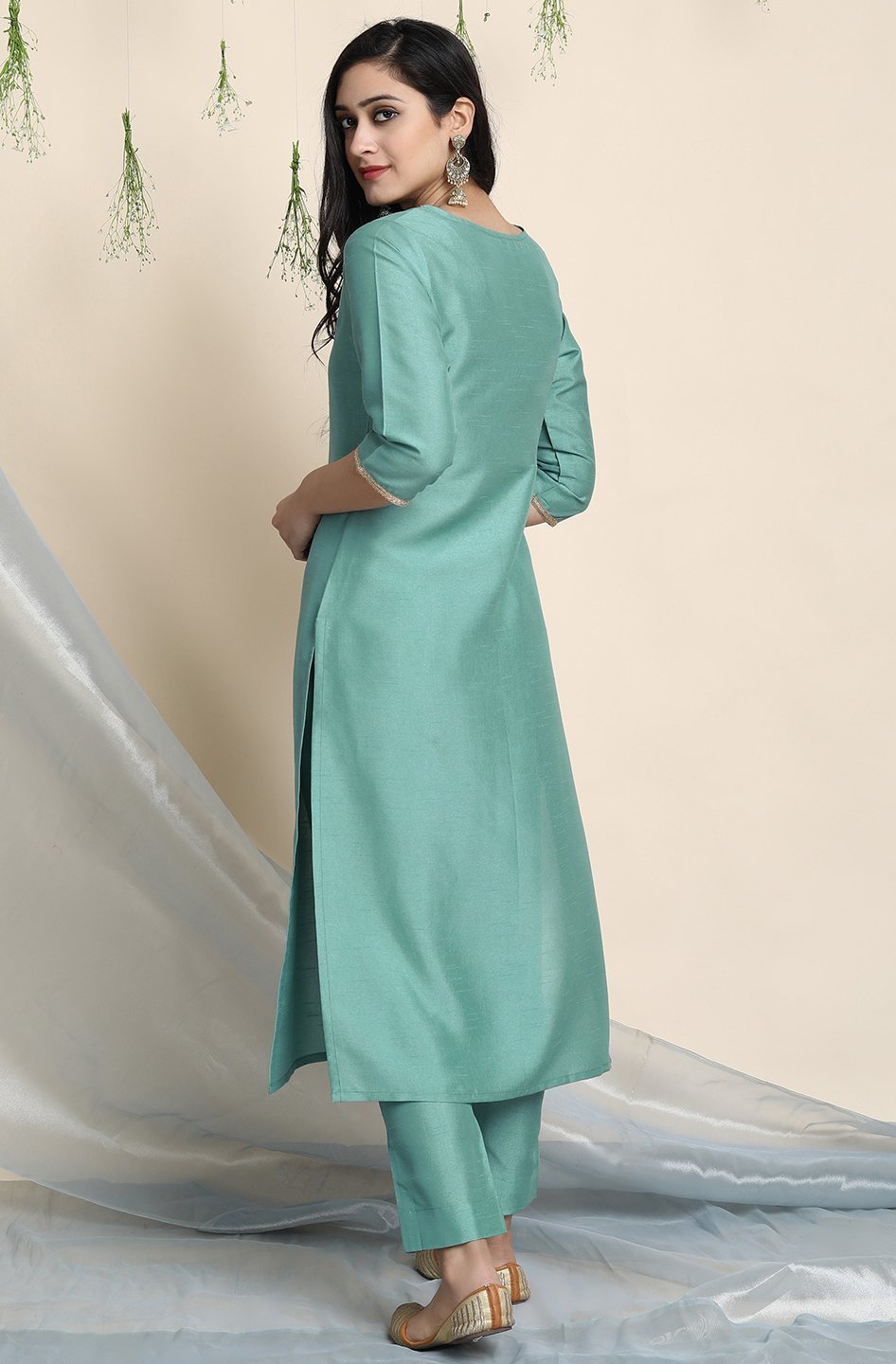 Women's Green Poly Silk Kurta With Pant And Dupatta by - (3pcs set)- JANASYA USA