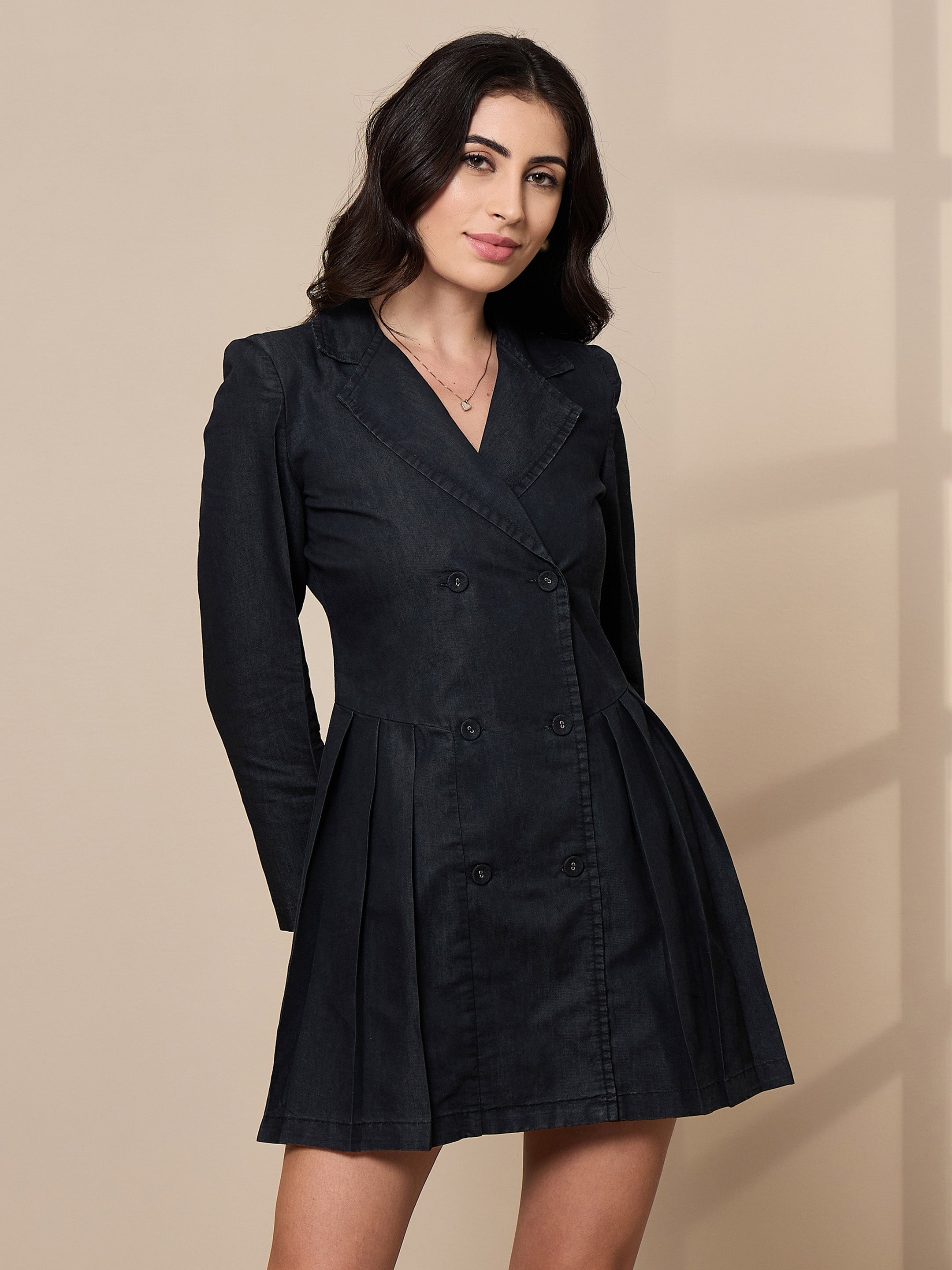 Women's Black Solid Dress - Sassafras