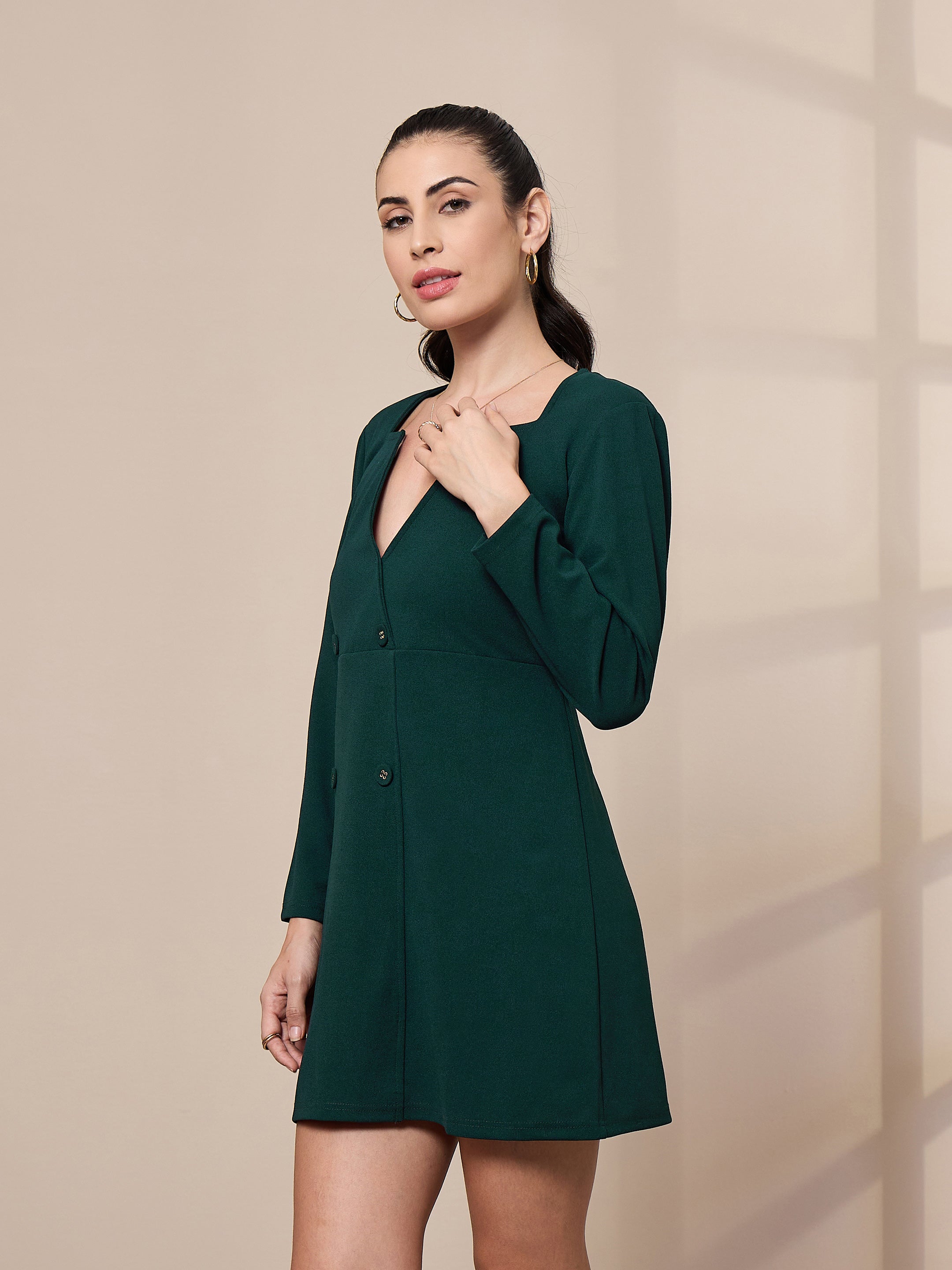 Women's Green Solid Dress - Sassafras