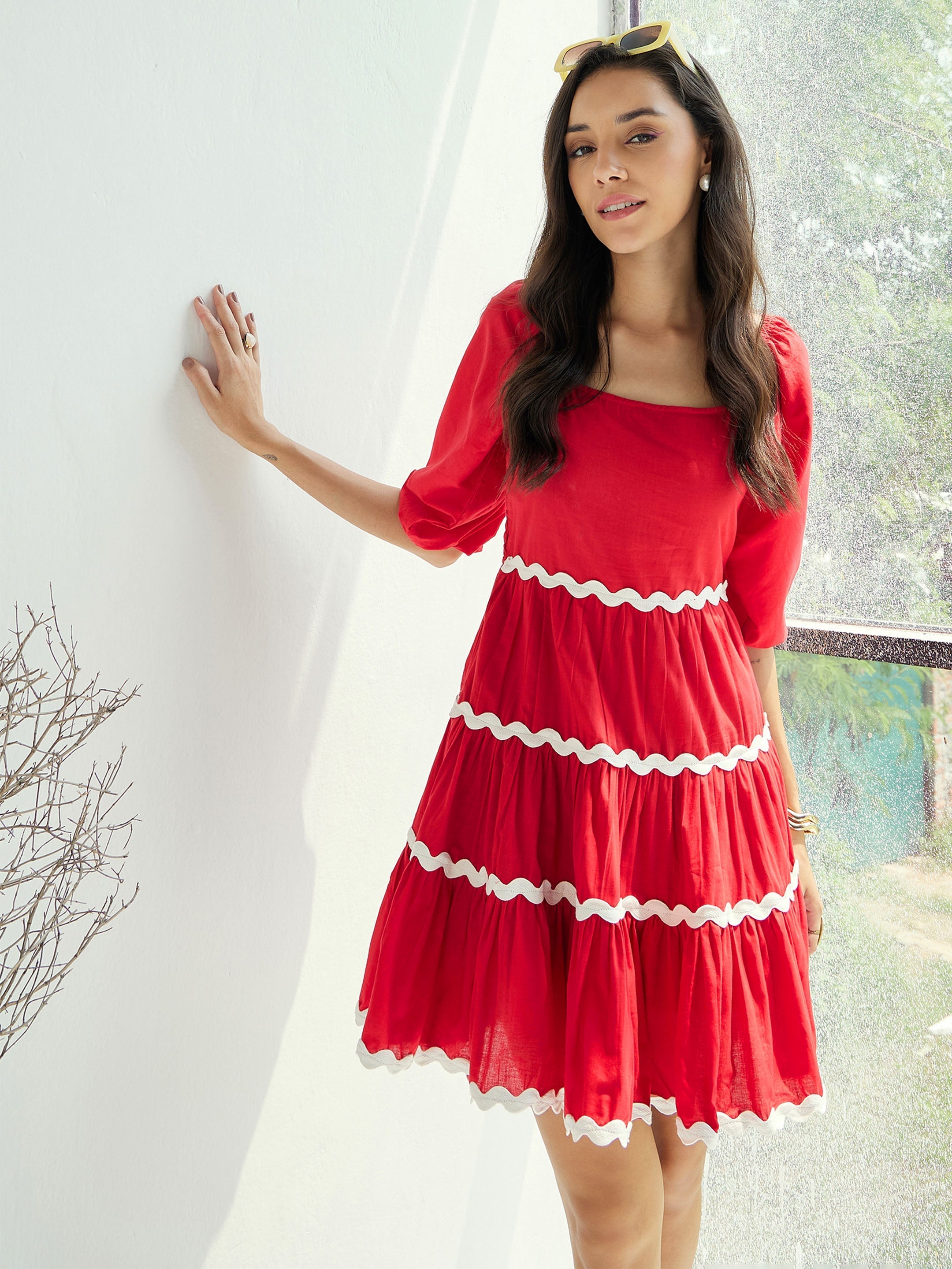 Women's Red Solid Dress - Sassafras