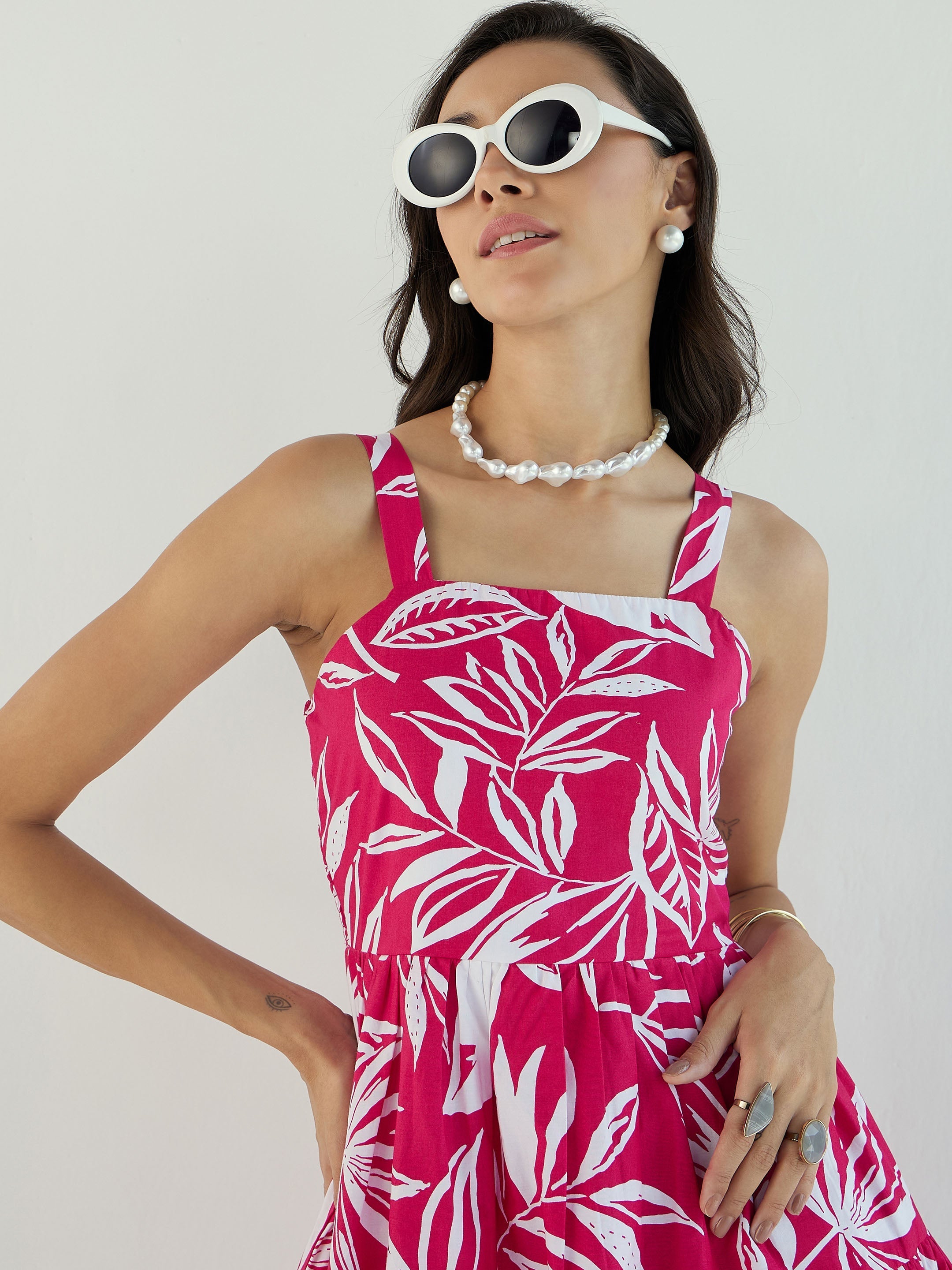 Women's Fuchsia Strong Dress - Sassafras