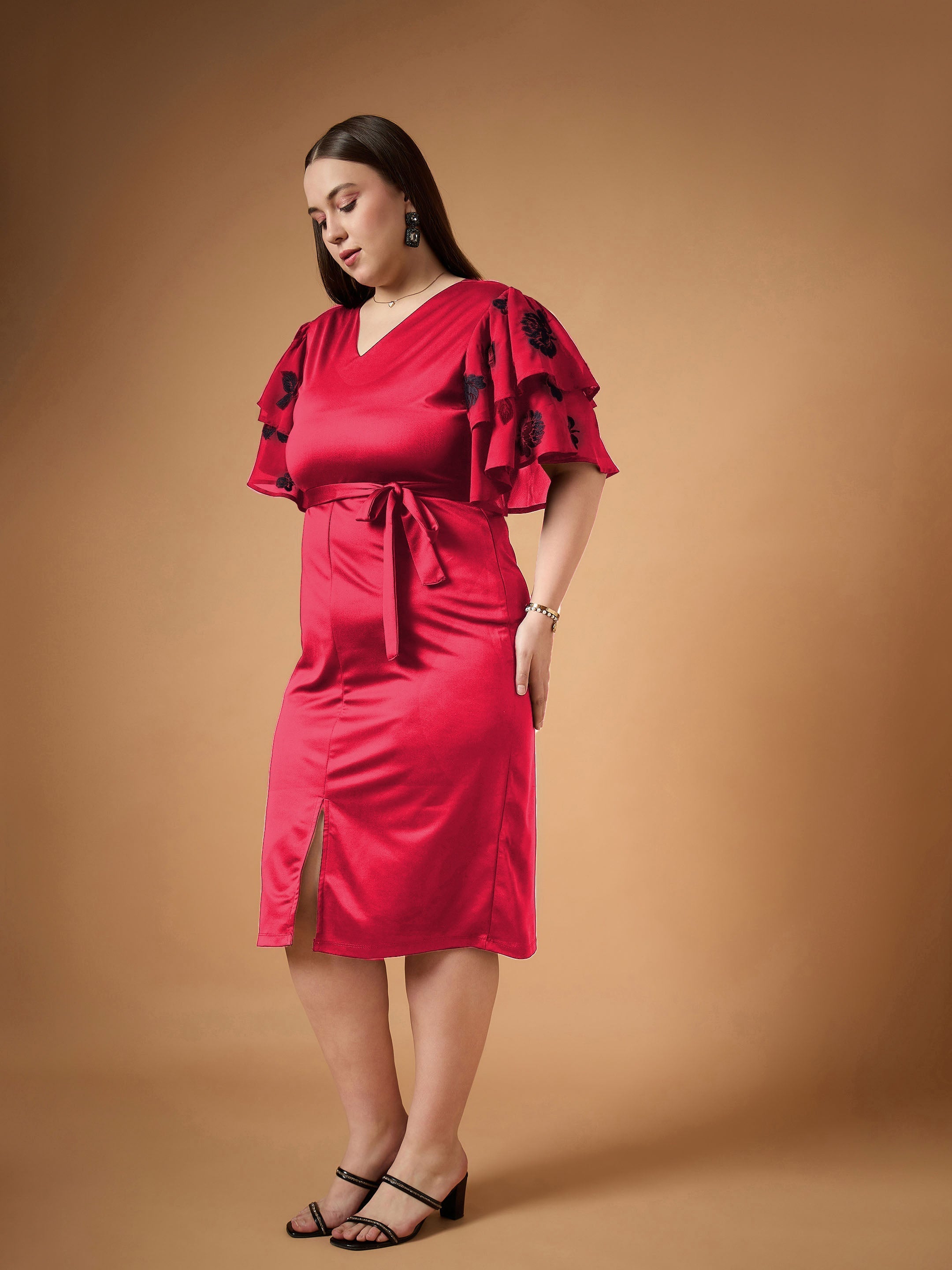 Women's Red Solid Dress - Sassafras