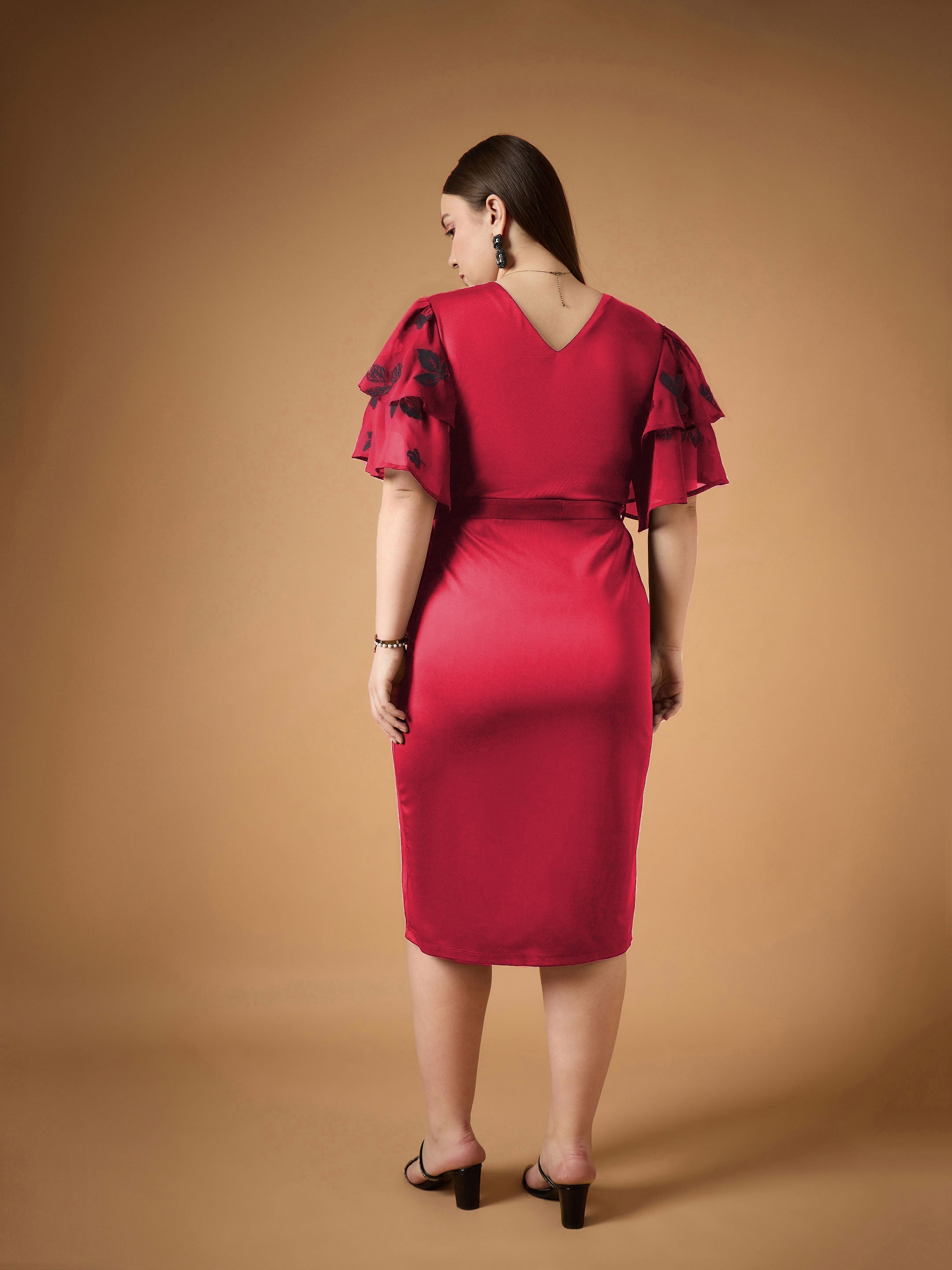 Women's Red Solid Dress - Sassafras