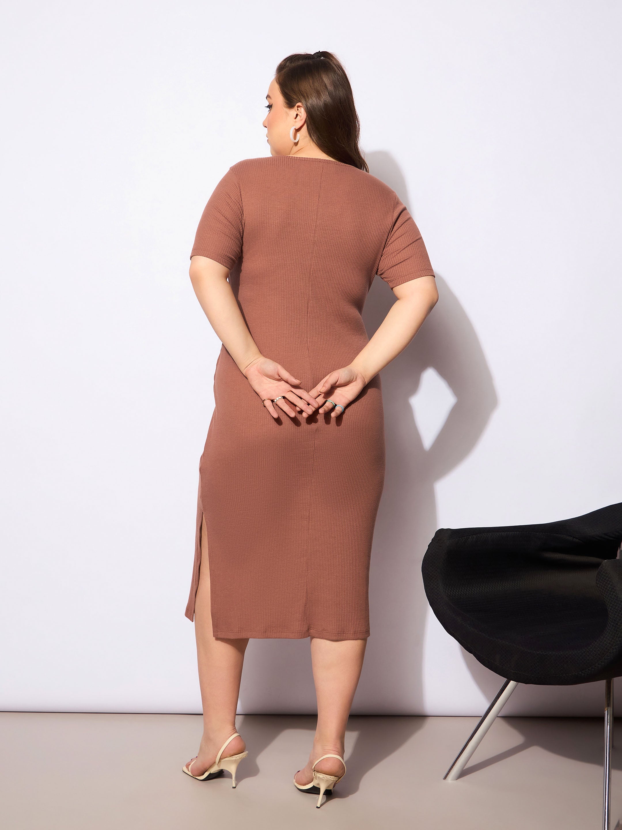 Women's Brown Rib Square Neck Short Sleeve Midi Dress-SASSAFRAS