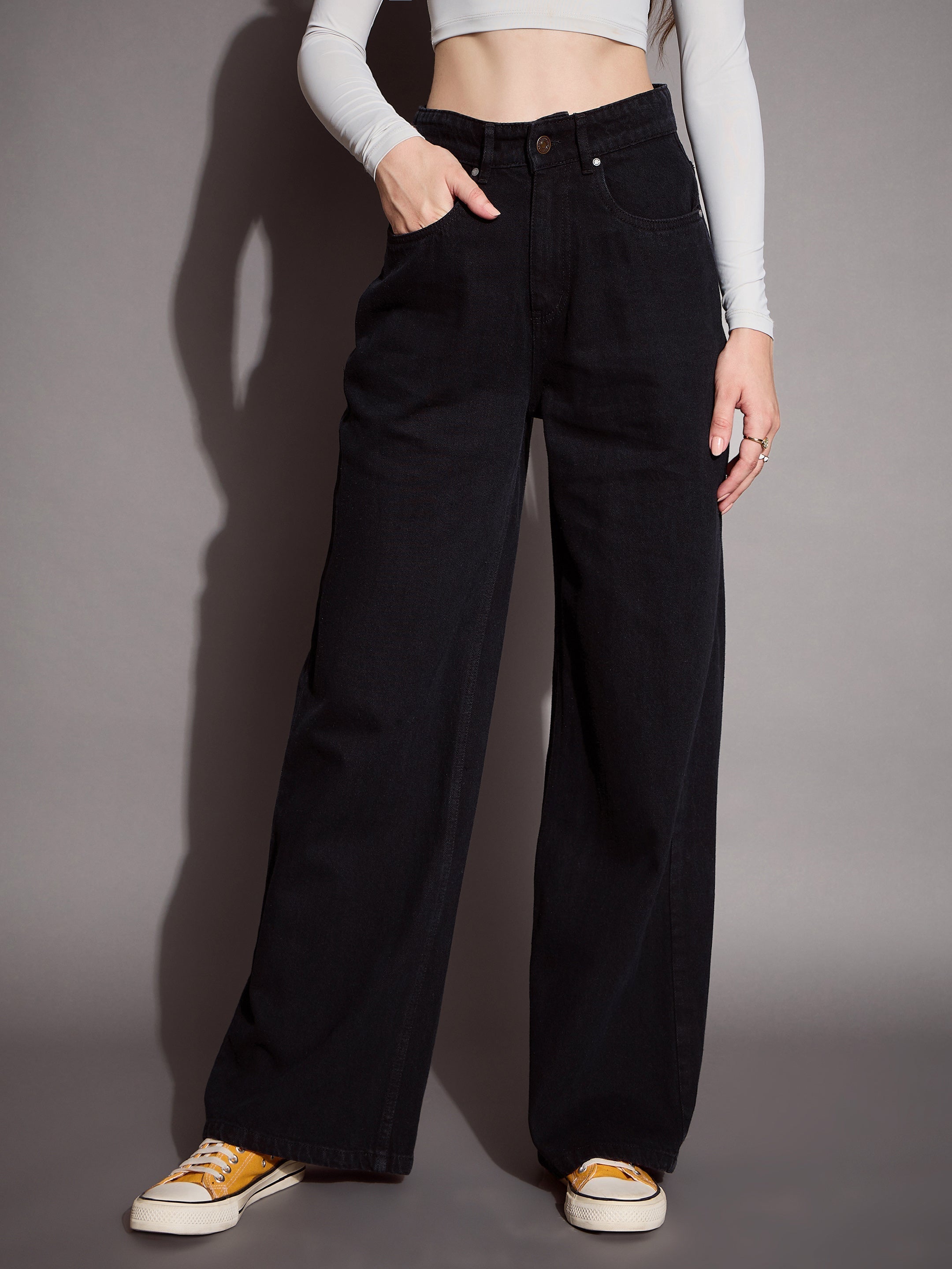 Women's Black Solid Jean