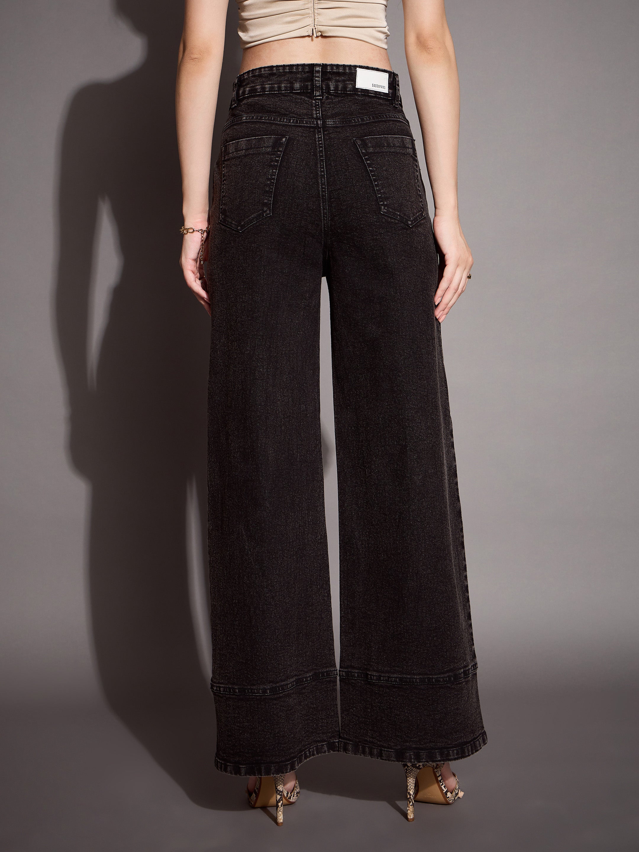 Women's Black Wash Jean - Sassafras