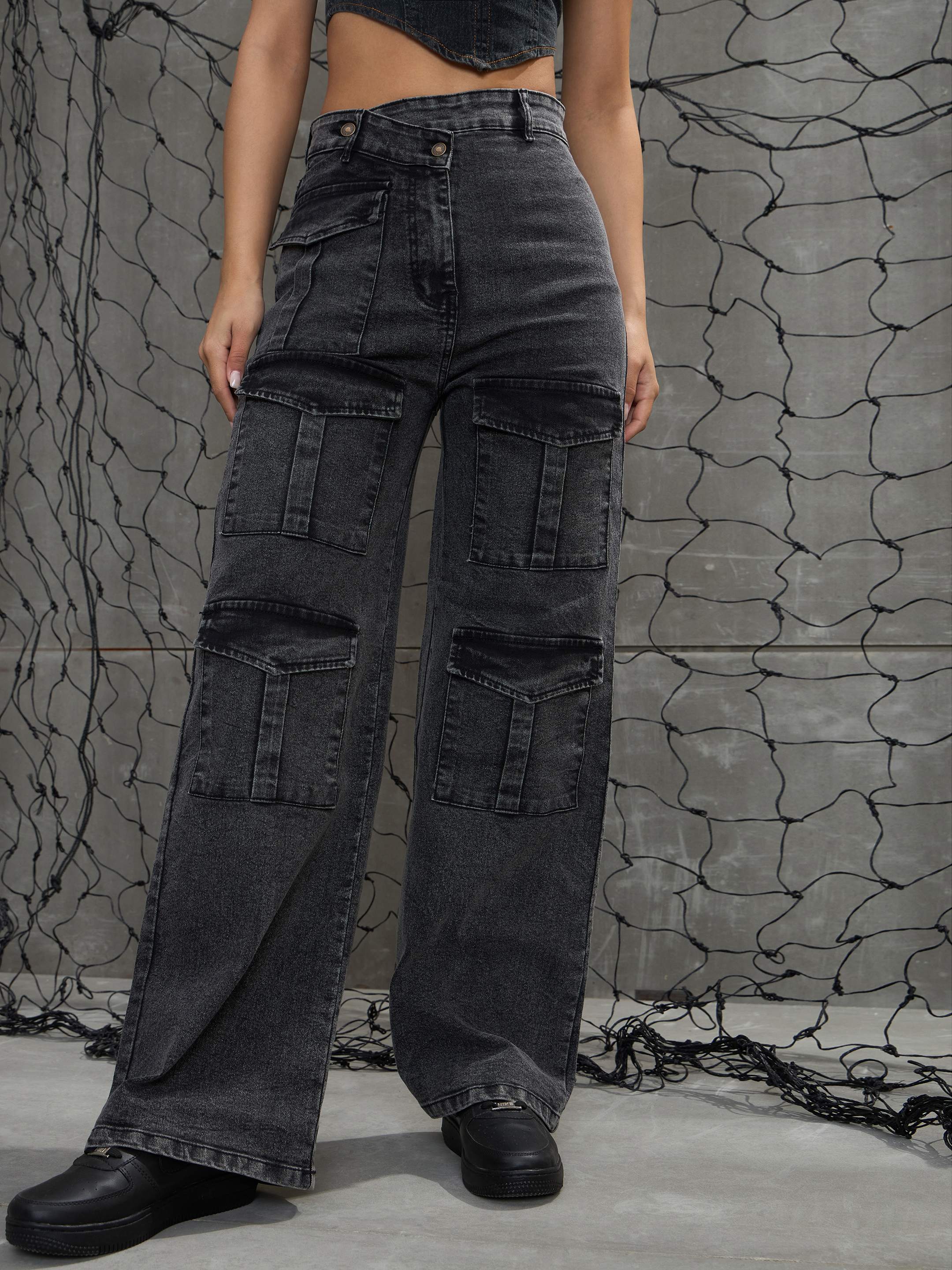 Women's Black Washed Cargo Straight Jeans-SASSAFRAS