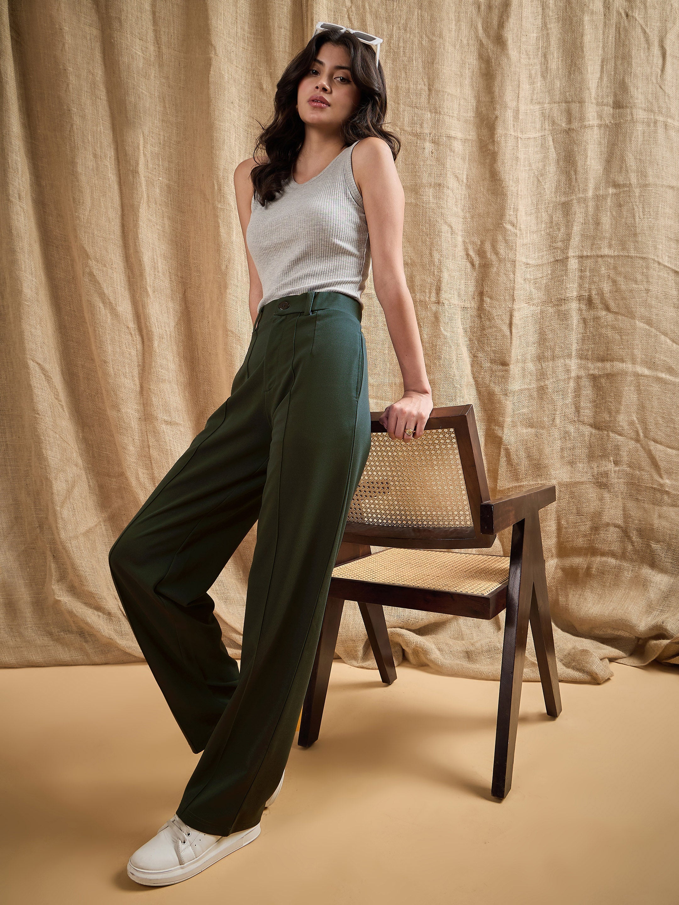 Women's Olive Solid Pant - Sassafras