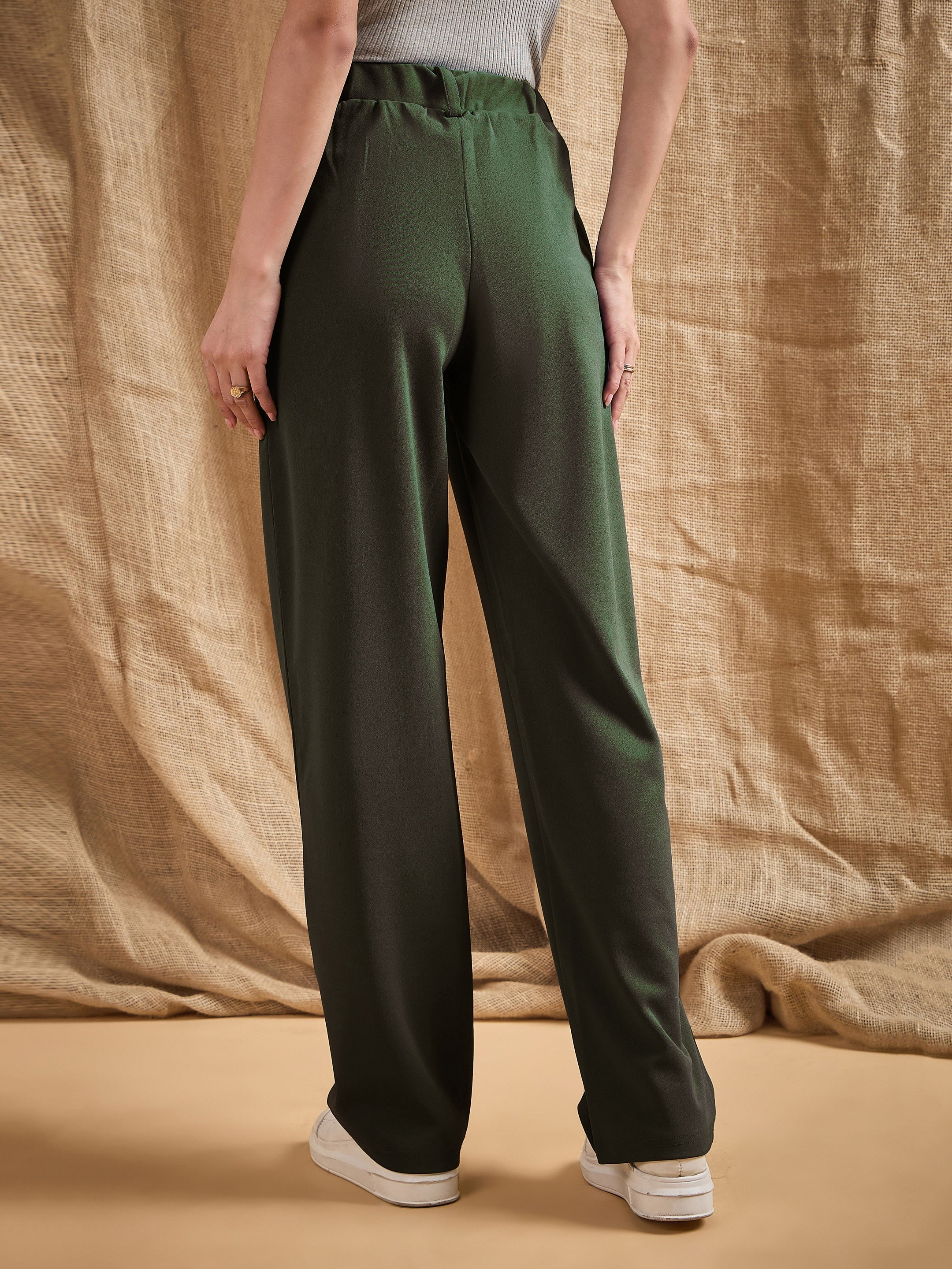 Women's Olive Solid Pant - Sassafras