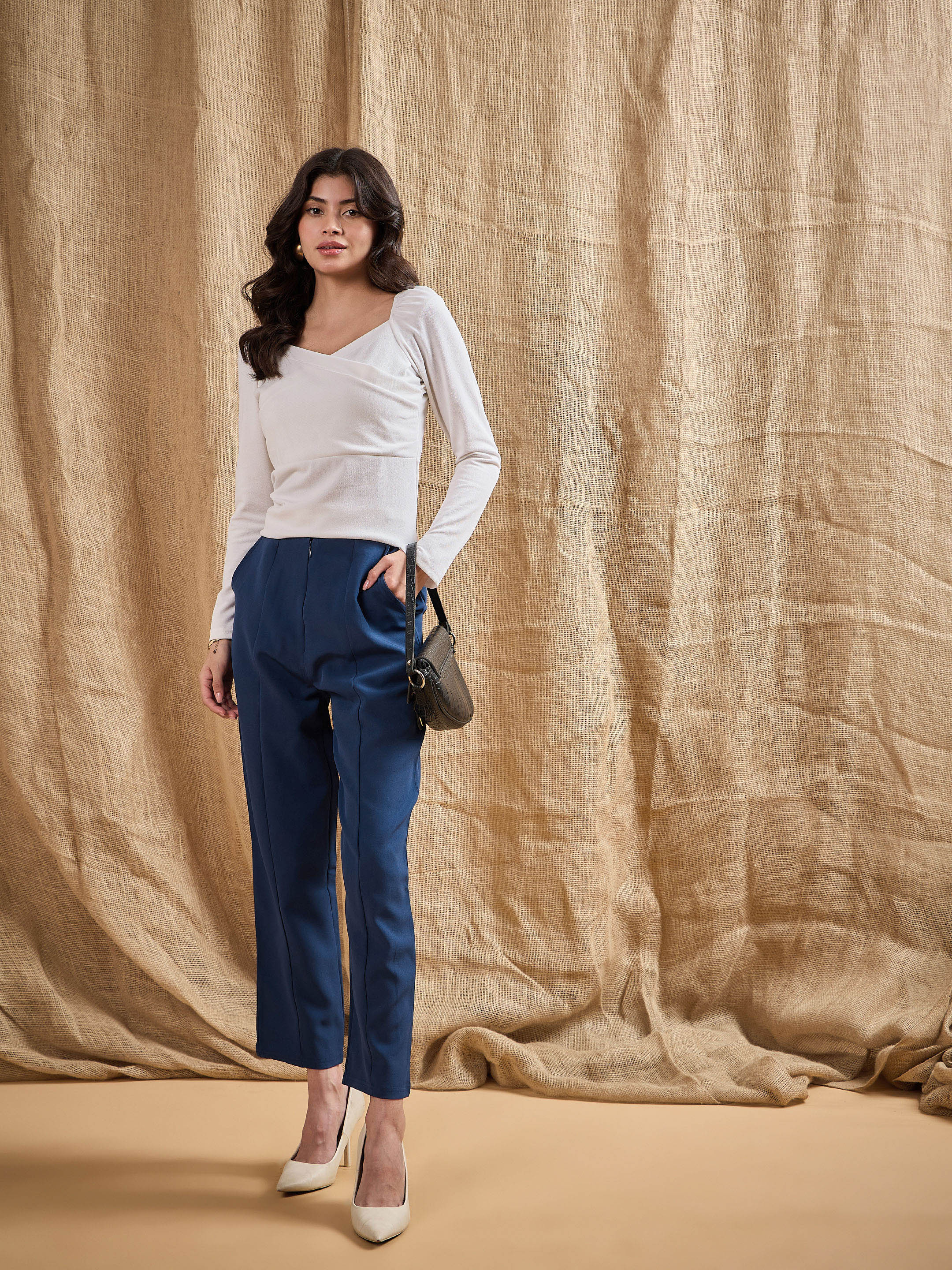 Women's Blue Solid Pant - Sassafras