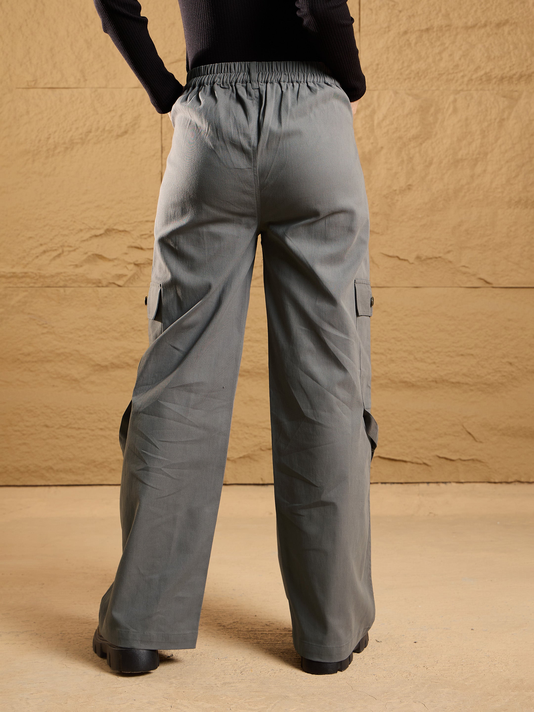 Women's Grey Pocket Pant - Sassafras