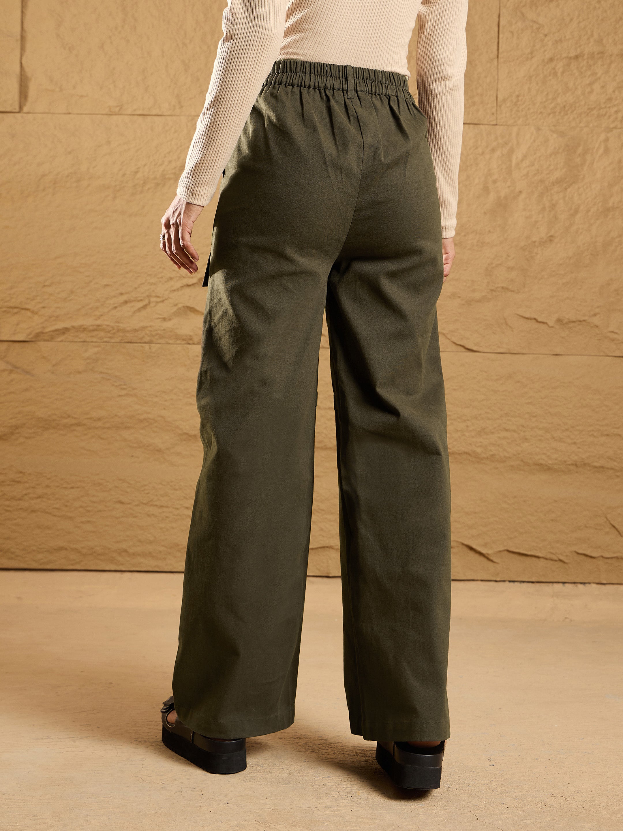 Women's Olive Pocket Pant - Sassafras