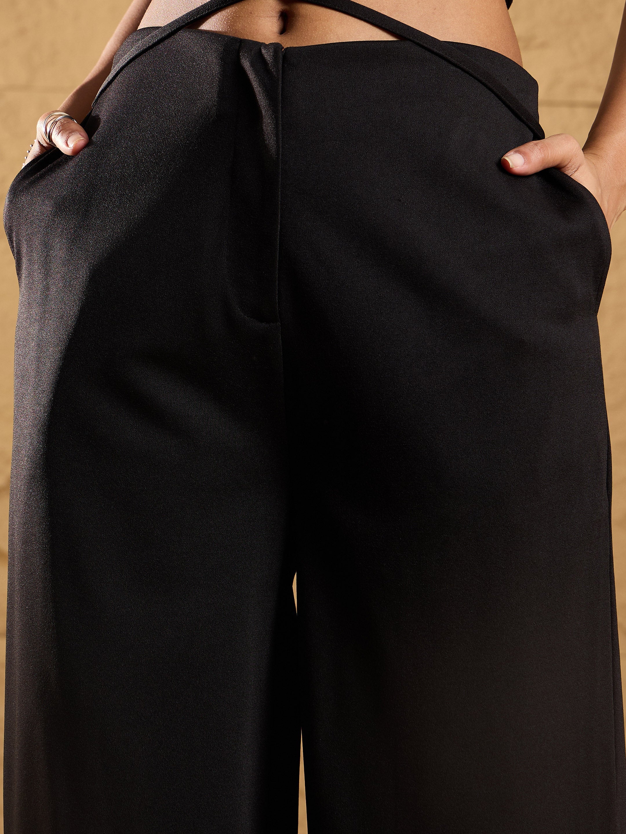 Women's Black Comfort Pant - Sassafras