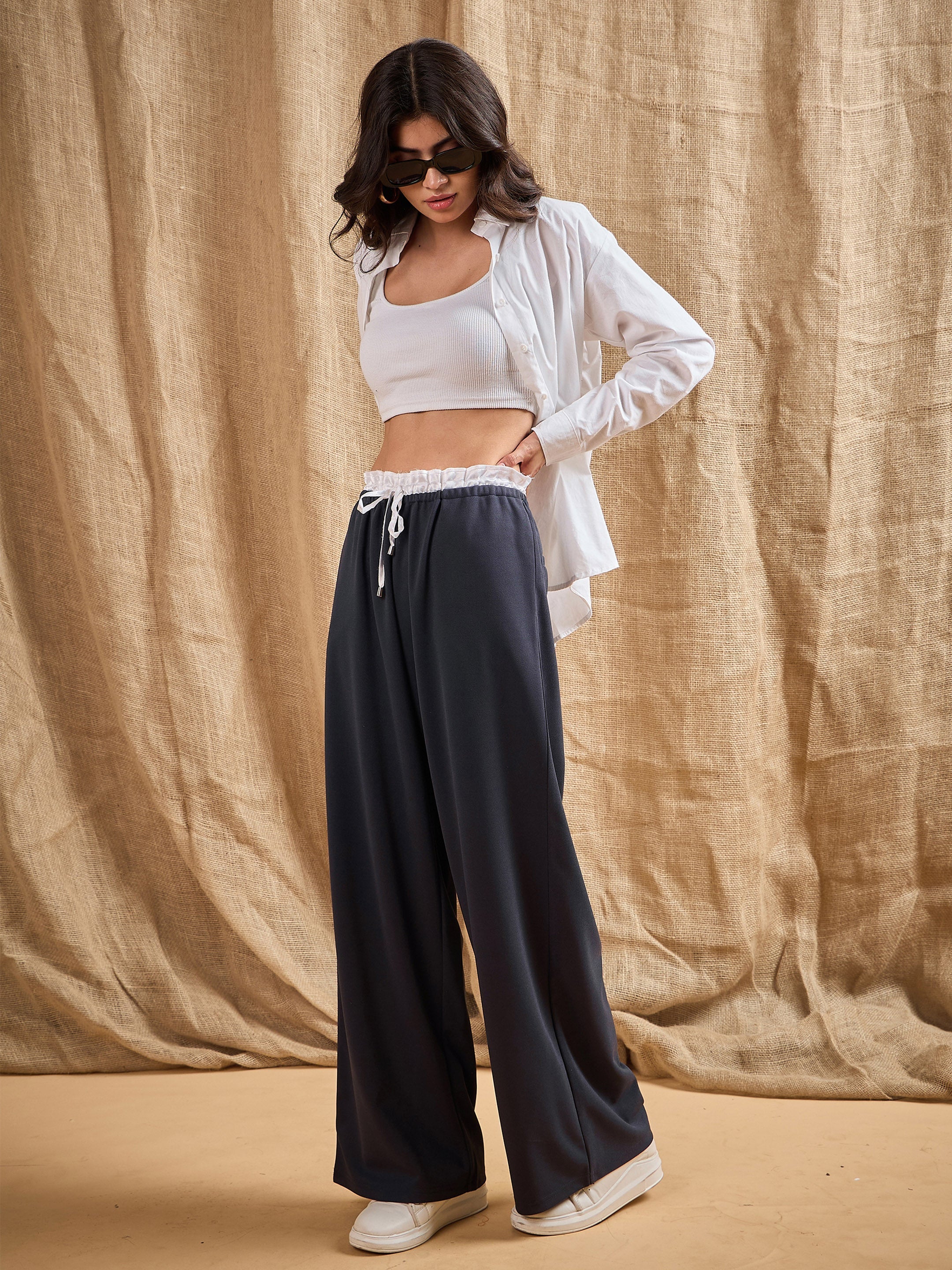 Women's Grey Solid Pant - Sassafras