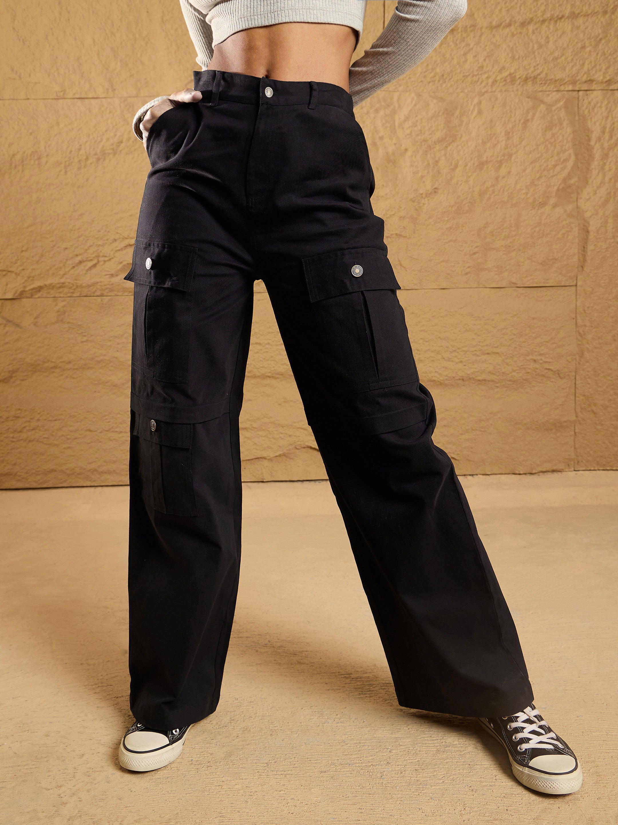 Women's Black Pocket Pant - Sassafras