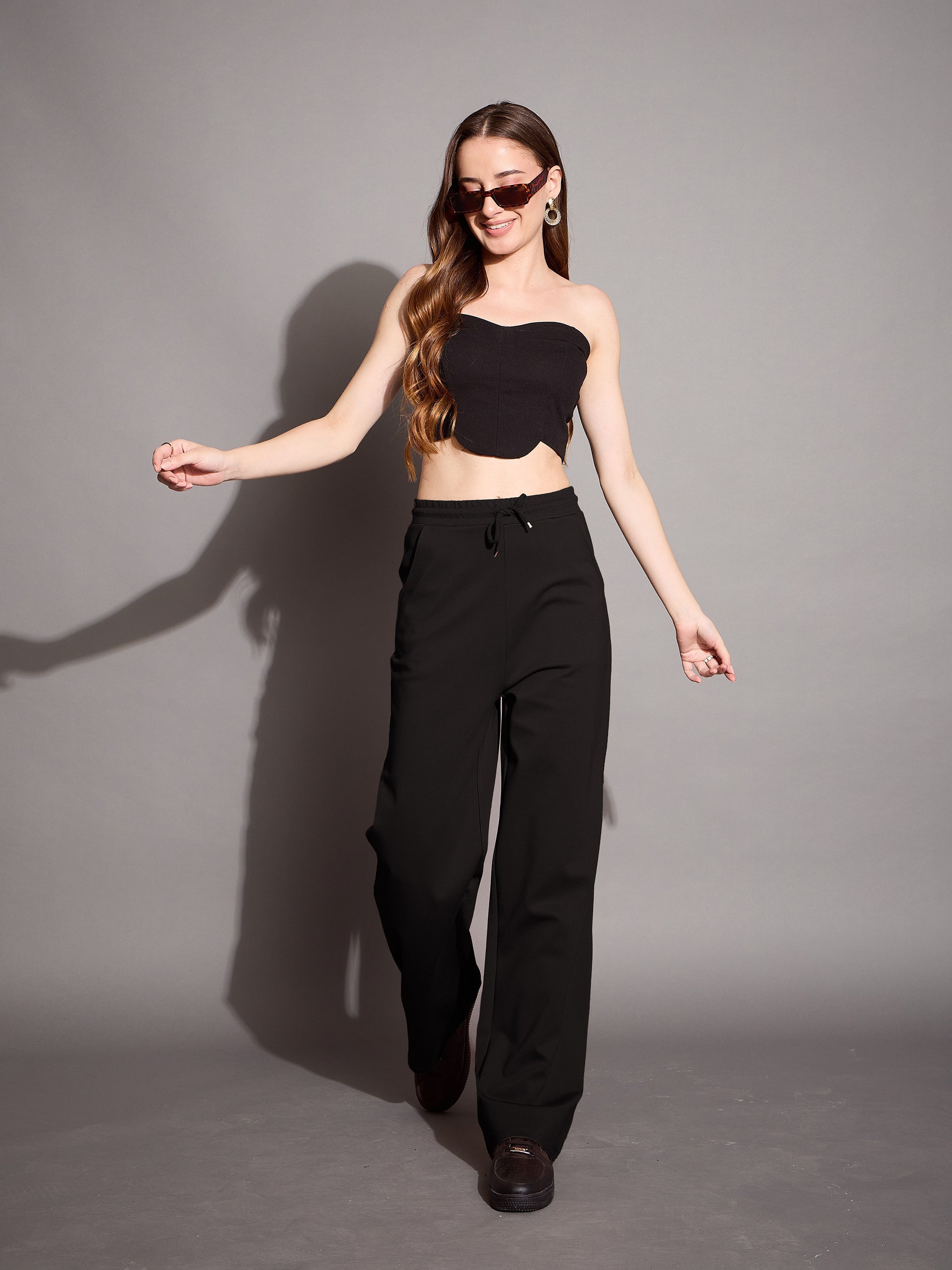 Women's Black Solid Track Pant - Sassafras