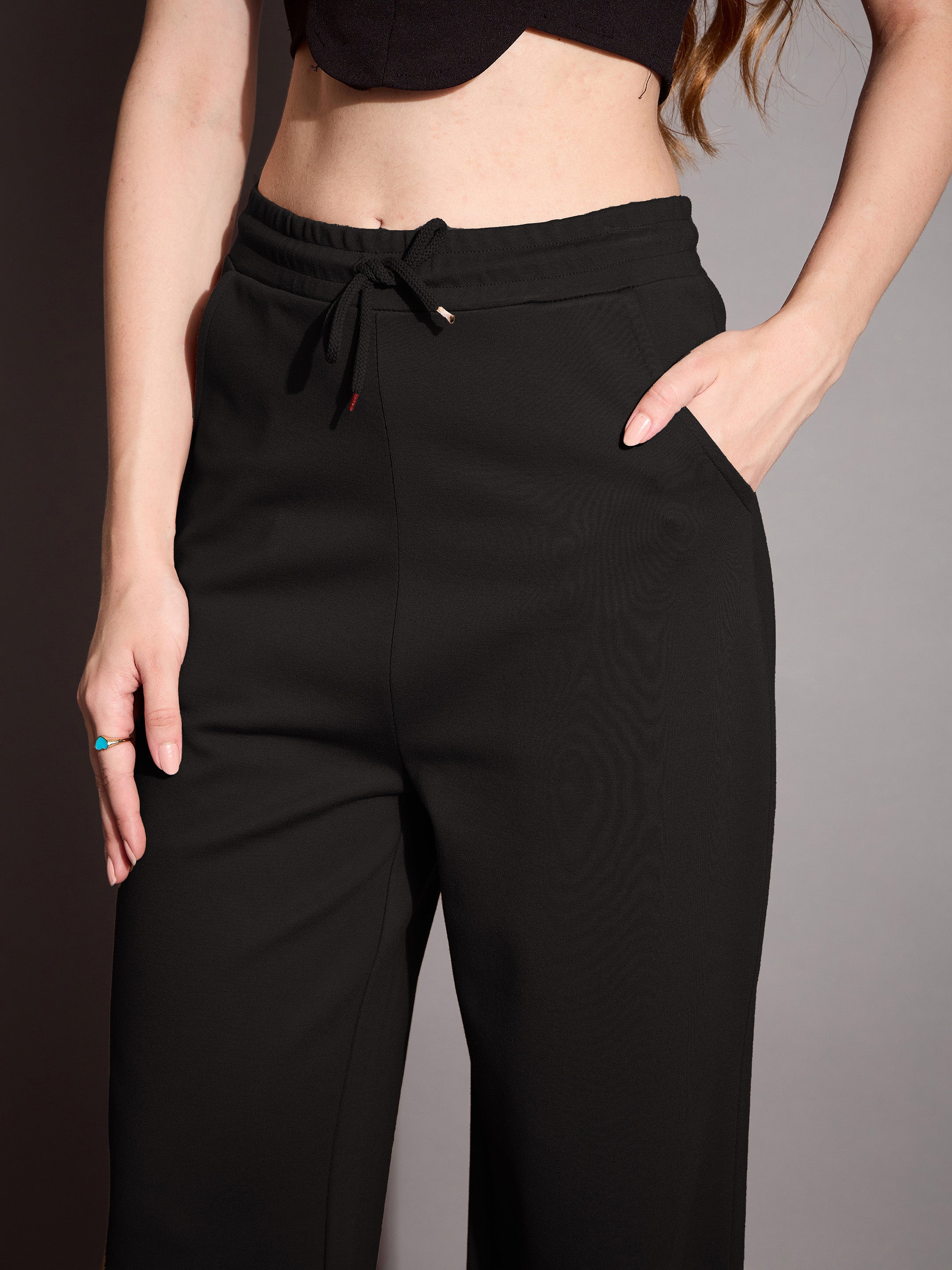 Women's Black Solid Track Pant - Sassafras