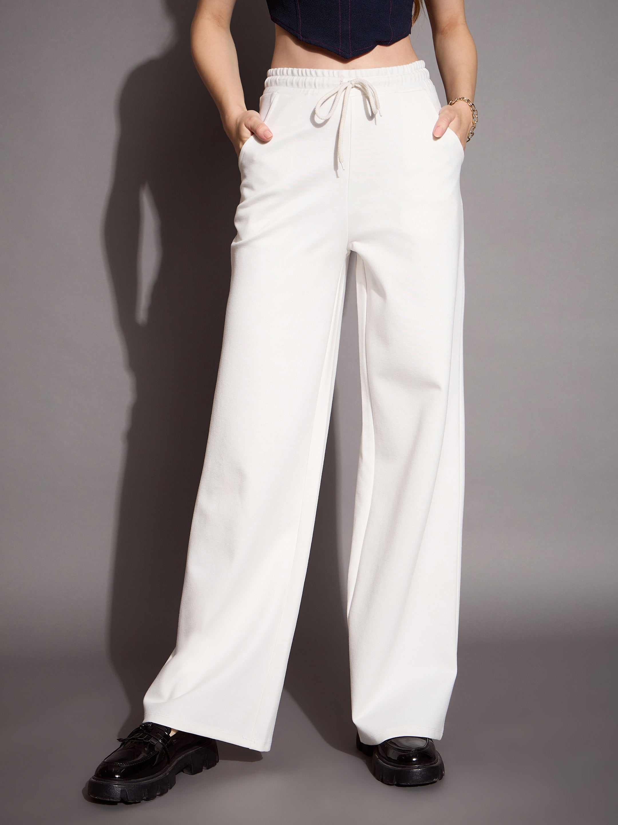 Women's White Solid Track Pant - Sassafras