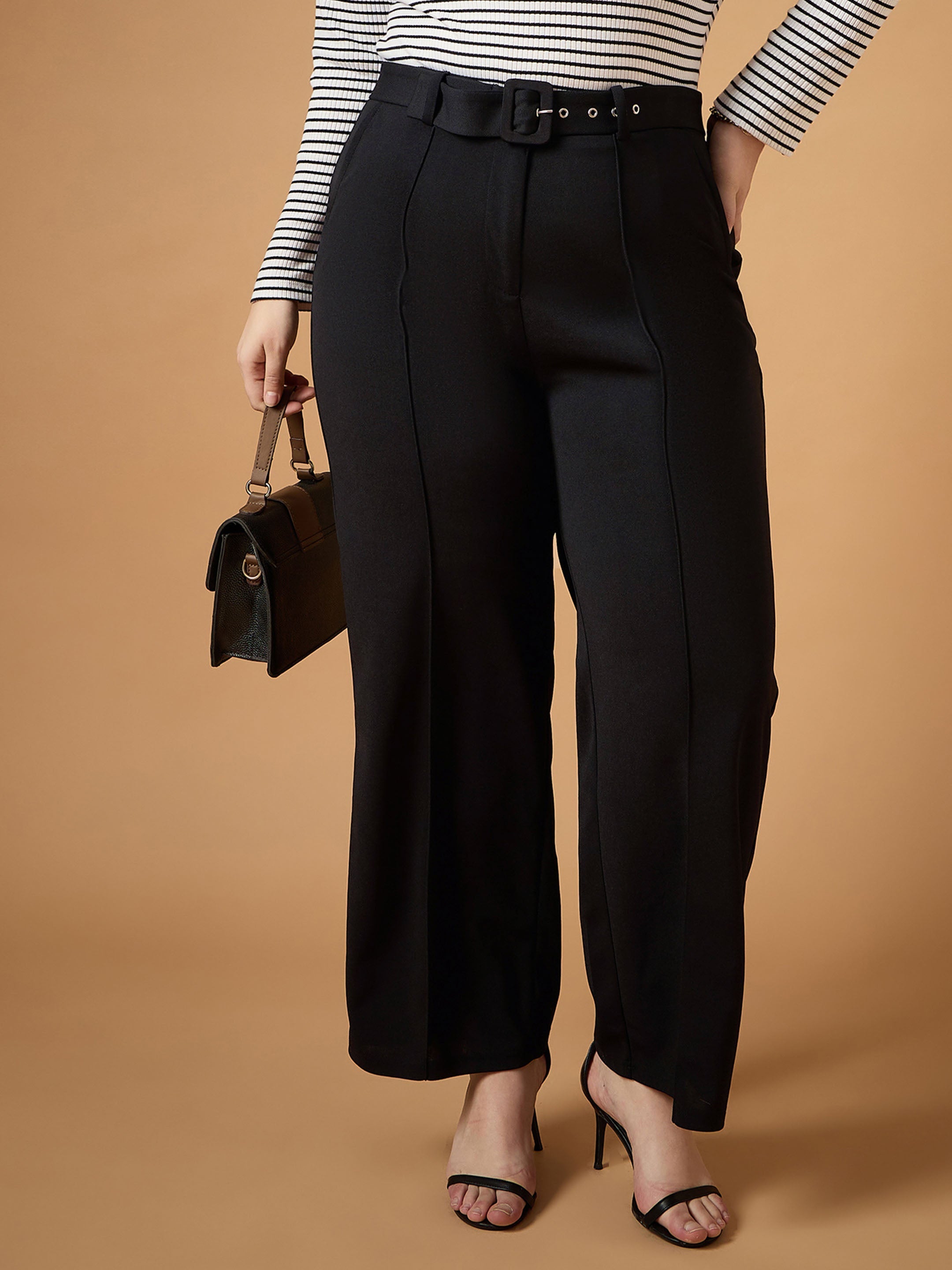 Women's Black Solid Pant - Sassafras