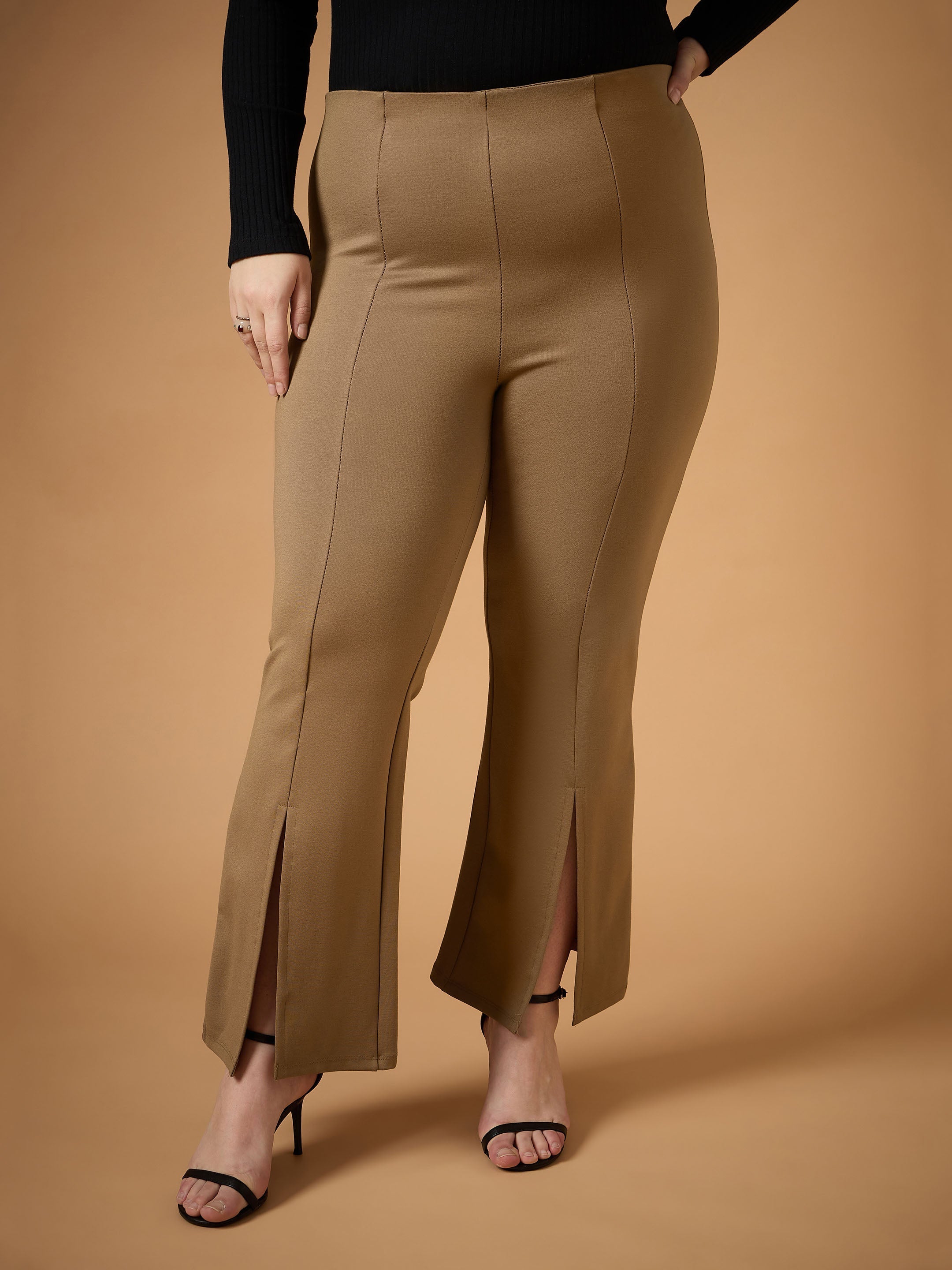 Women's Beige Solid Pant - Sassafras