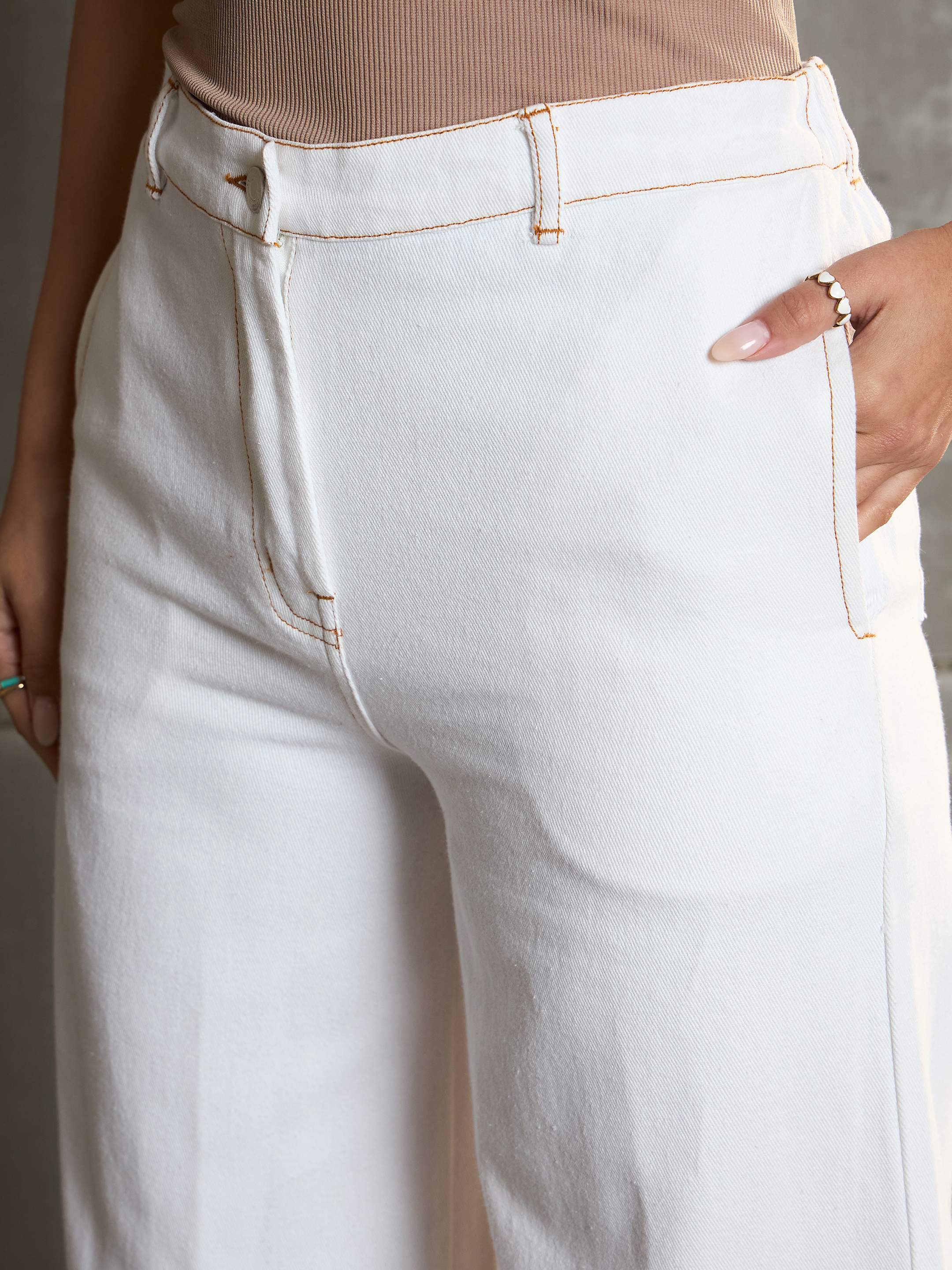 Women's White Denim Flared Pants-SASSAFRAS