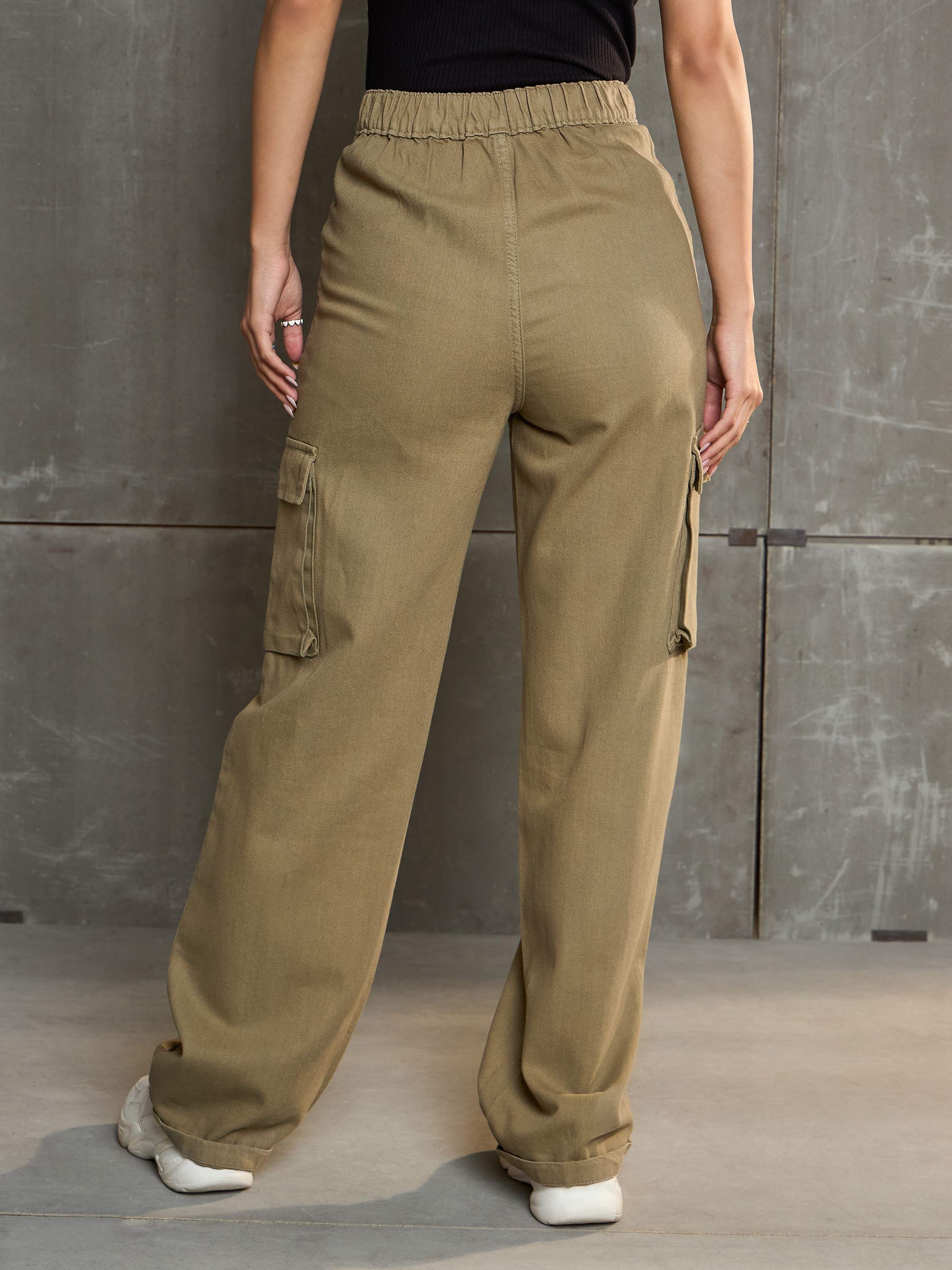 Women's Brown Box Pockets Straight Cargo Pants-SASSAFRAS