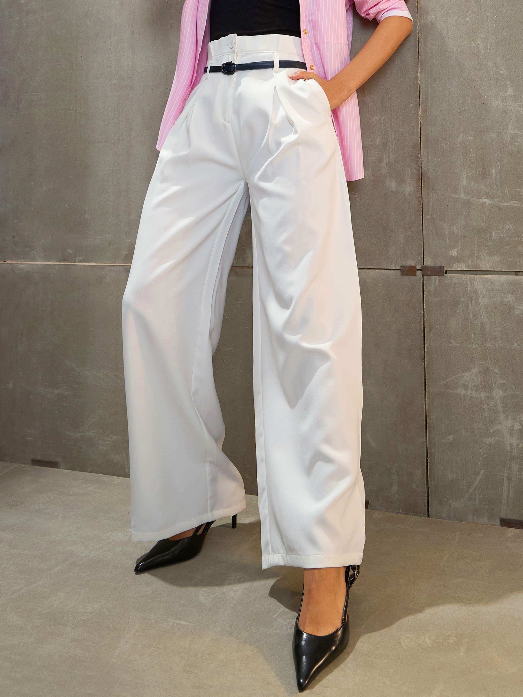 Women's White Front Pleated High Rise Pants-SASSAFRAS