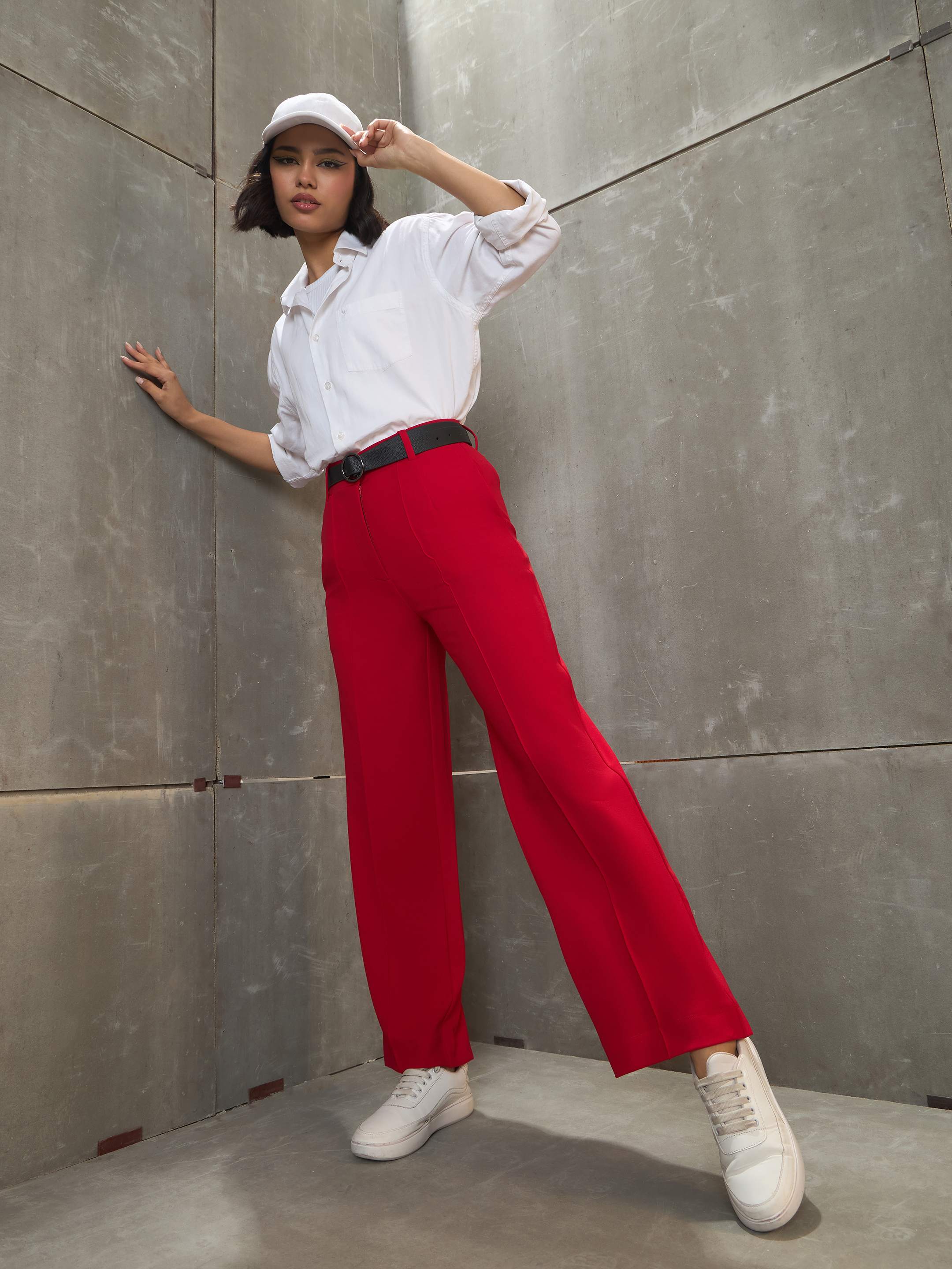 Women's Red Front Darted Straight Pants-SASSAFRAS