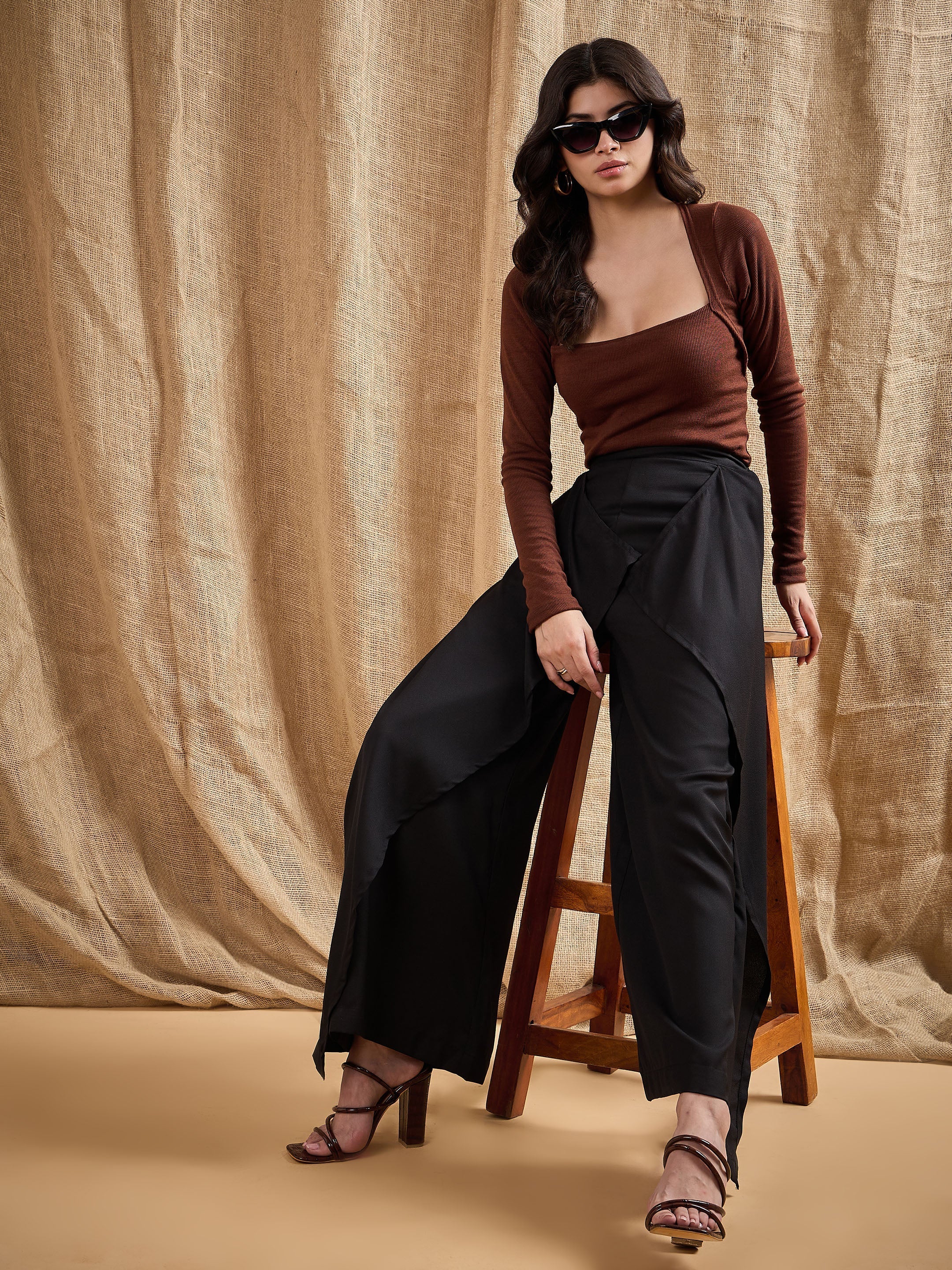 Women's Black Solid Pant - Sassafras