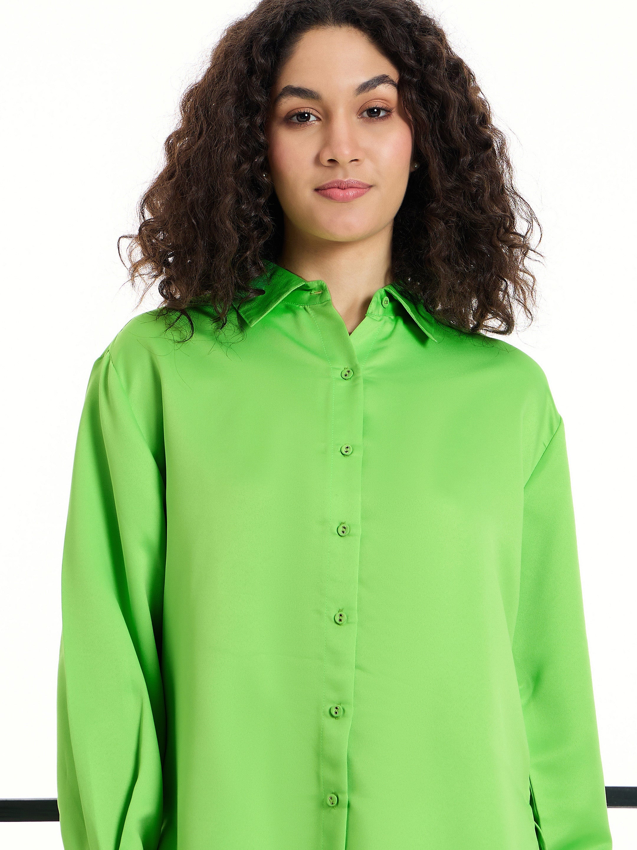 Women's Green Solid Night Suit - Sassafras